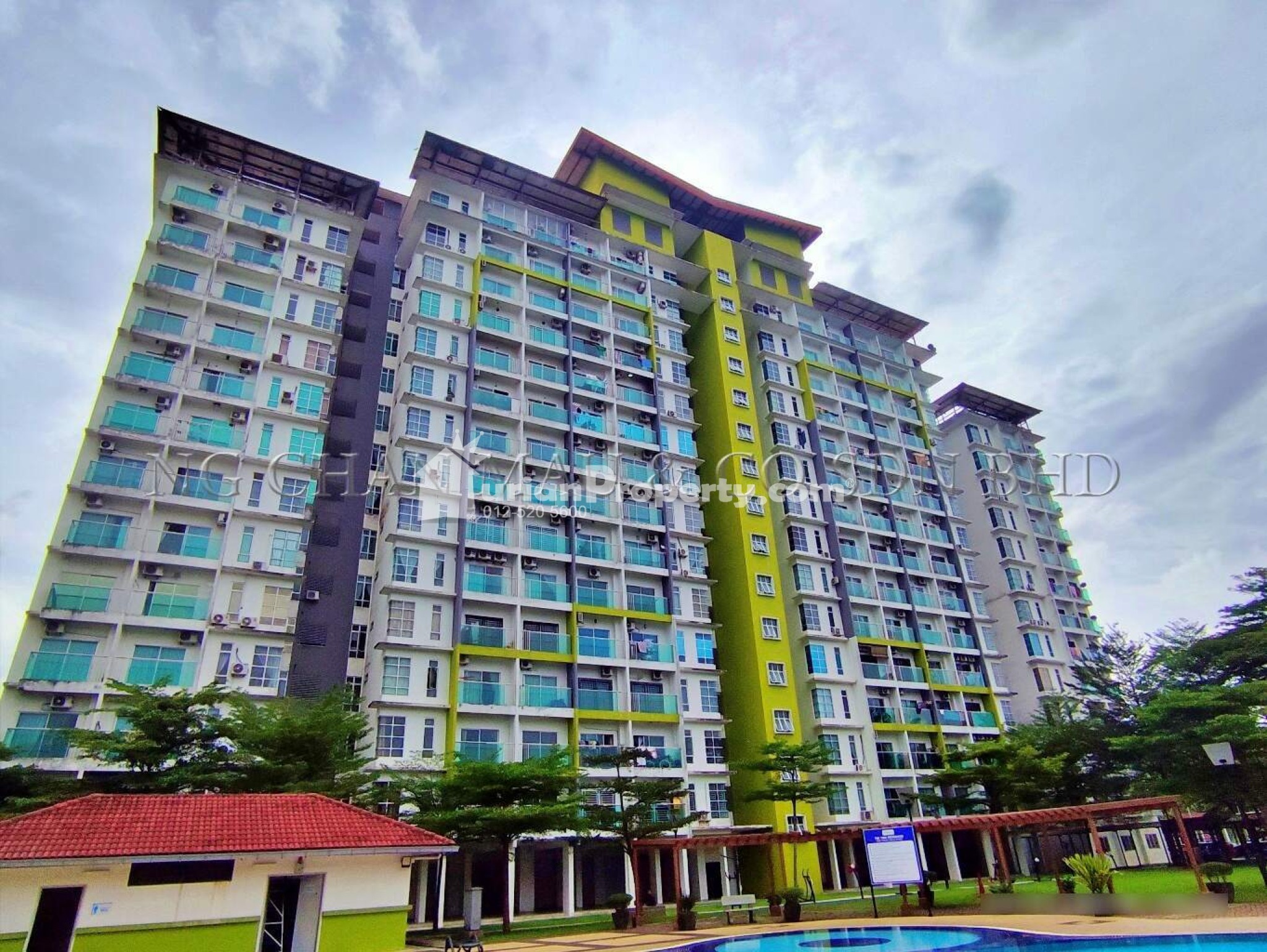 Apartment For Auction at The Twin Residences