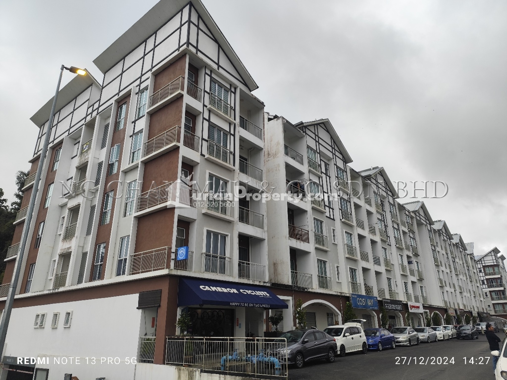 Apartment For Auction at Somer Square @ Golden Hills