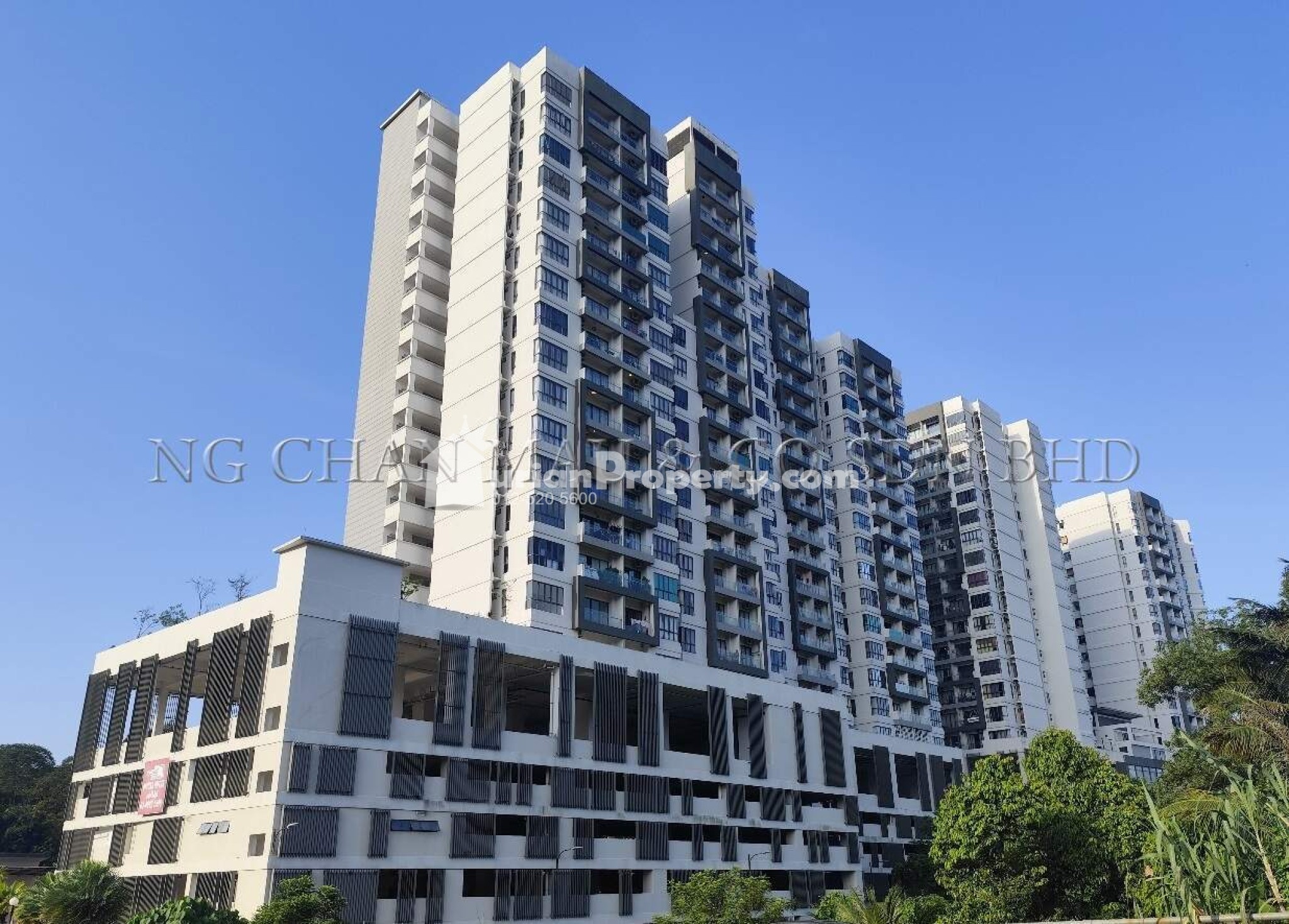 Condo For Auction at LegendView Condominium