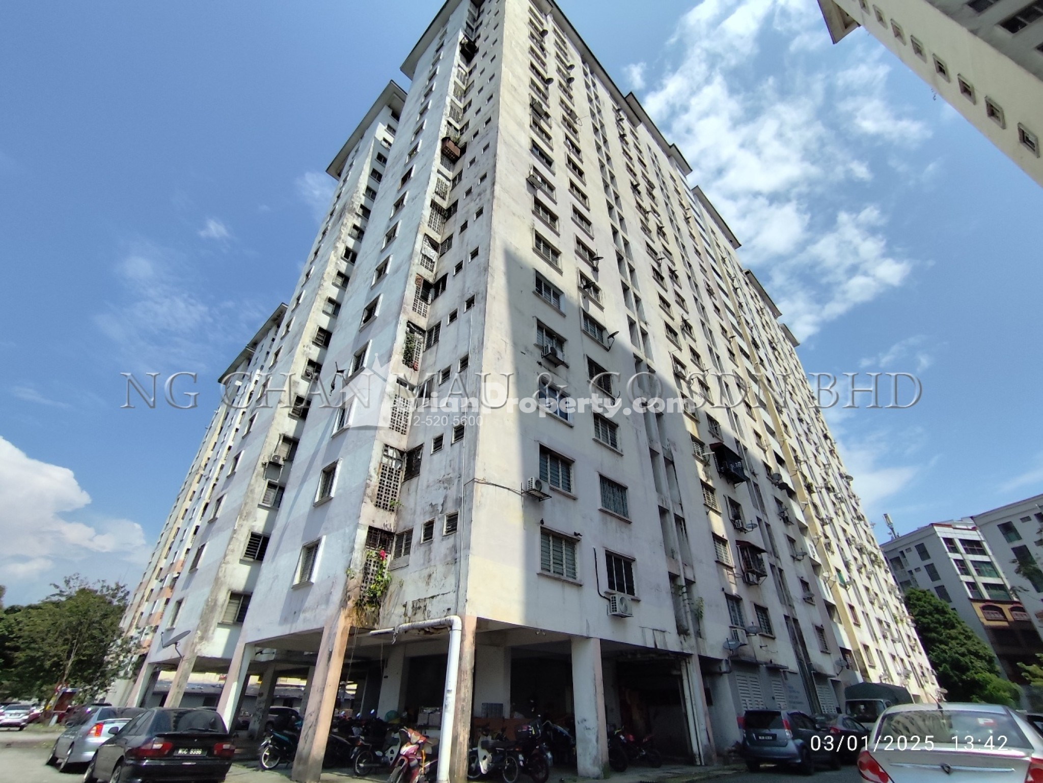 Apartment For Auction at Pelangi Damansara