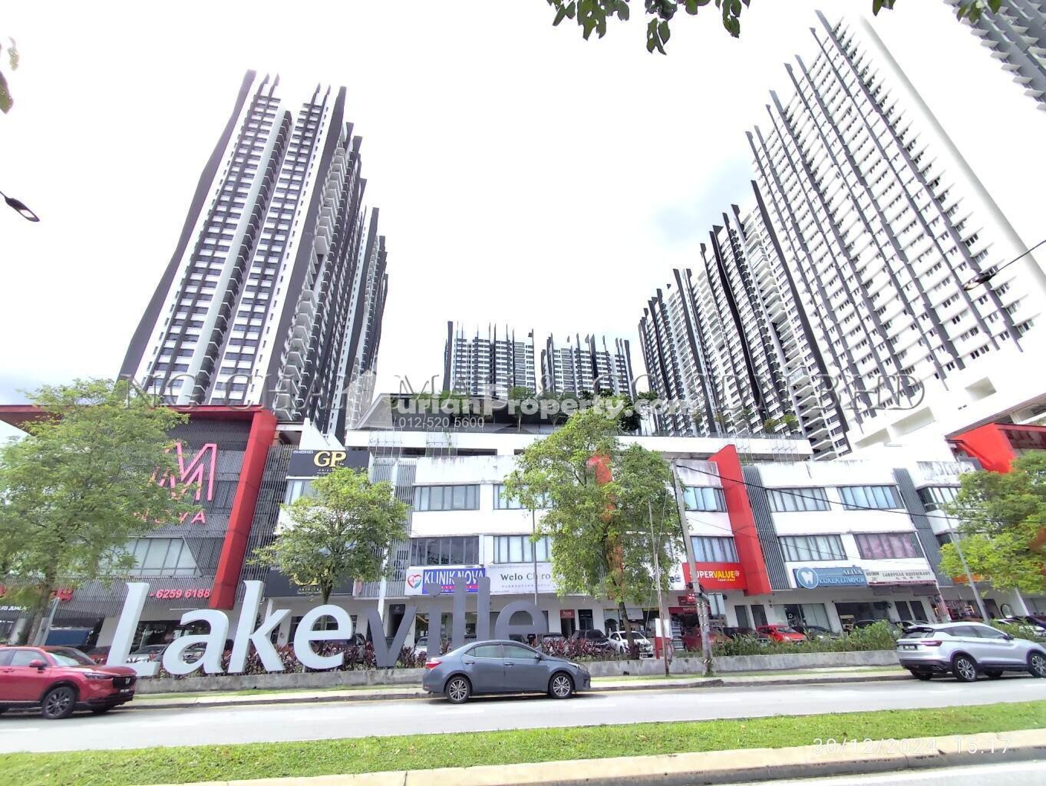 Serviced Residence For Auction at Lakeville Residence