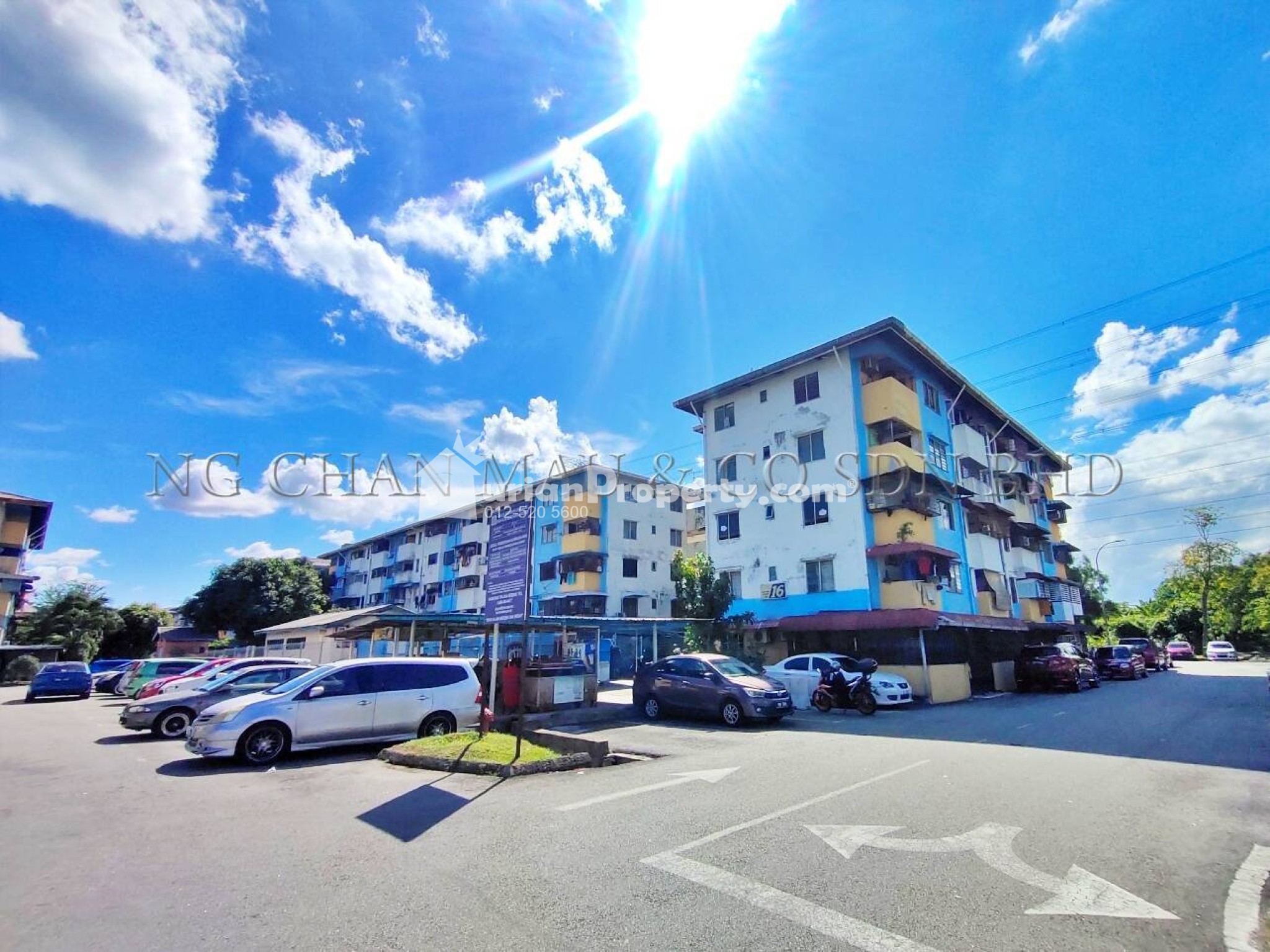 Apartment For Auction at Flat PKNS Seksyen 20