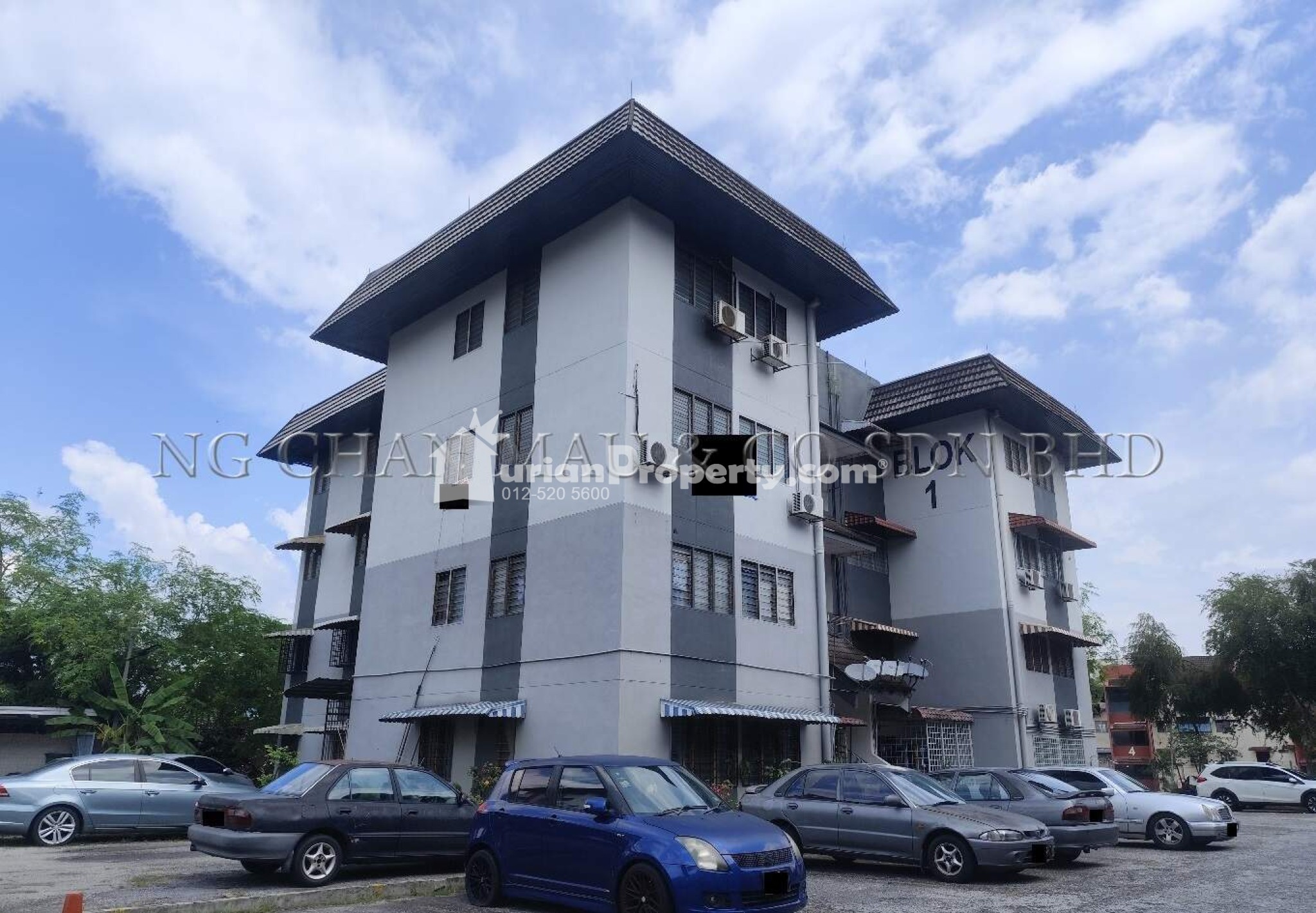 Apartment For Auction at Apartment Melor