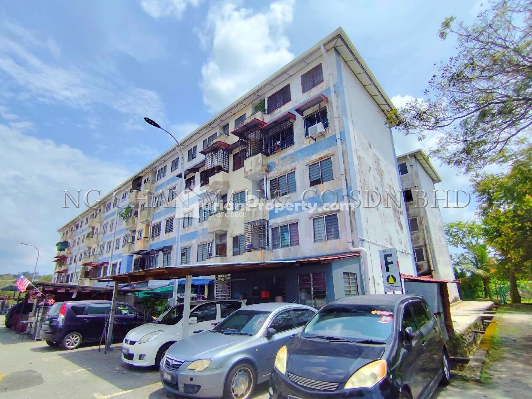 Apartment For Auction at Apartment Seri Bakawali