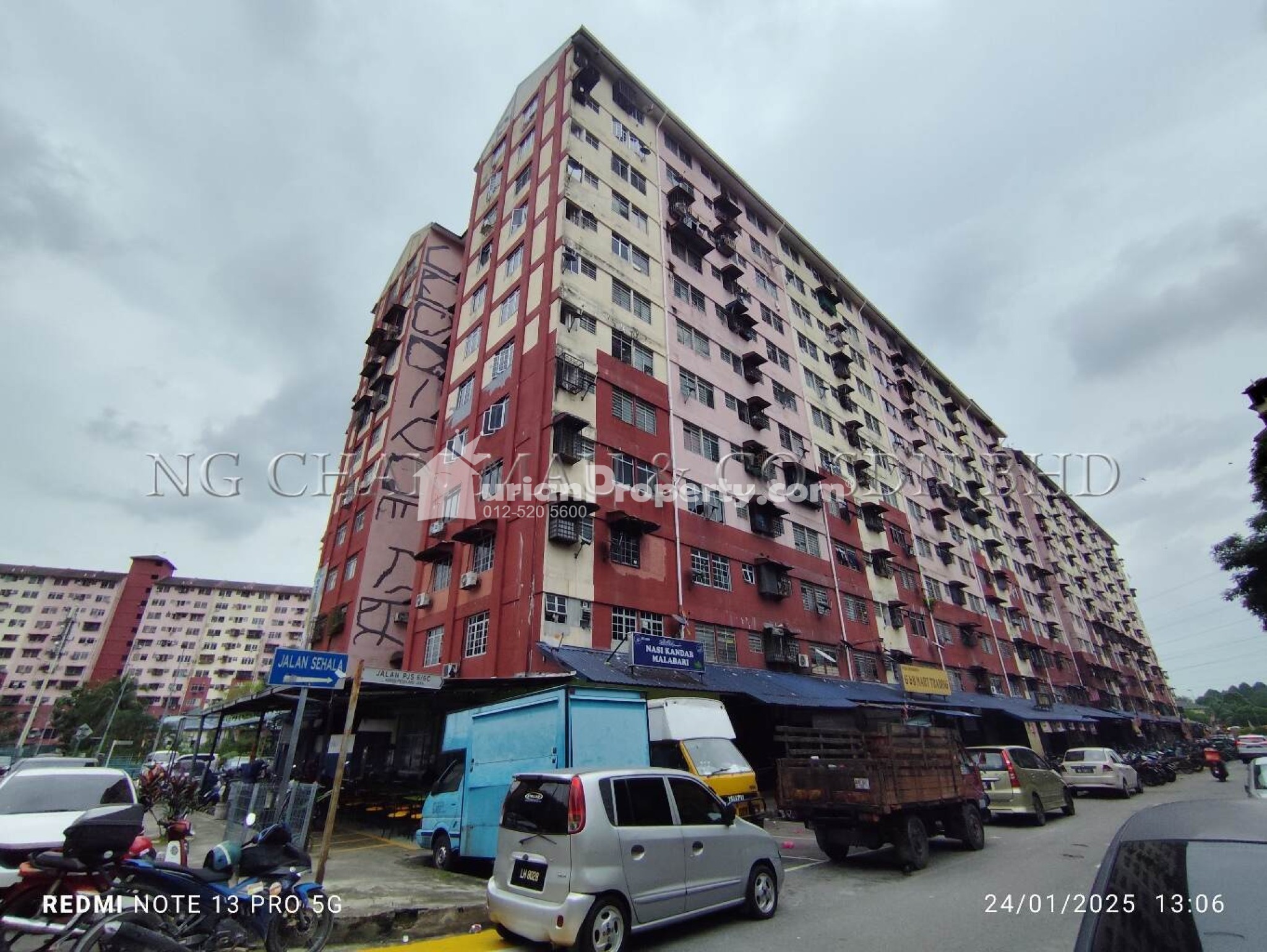 Flat For Auction at Desa Mentari