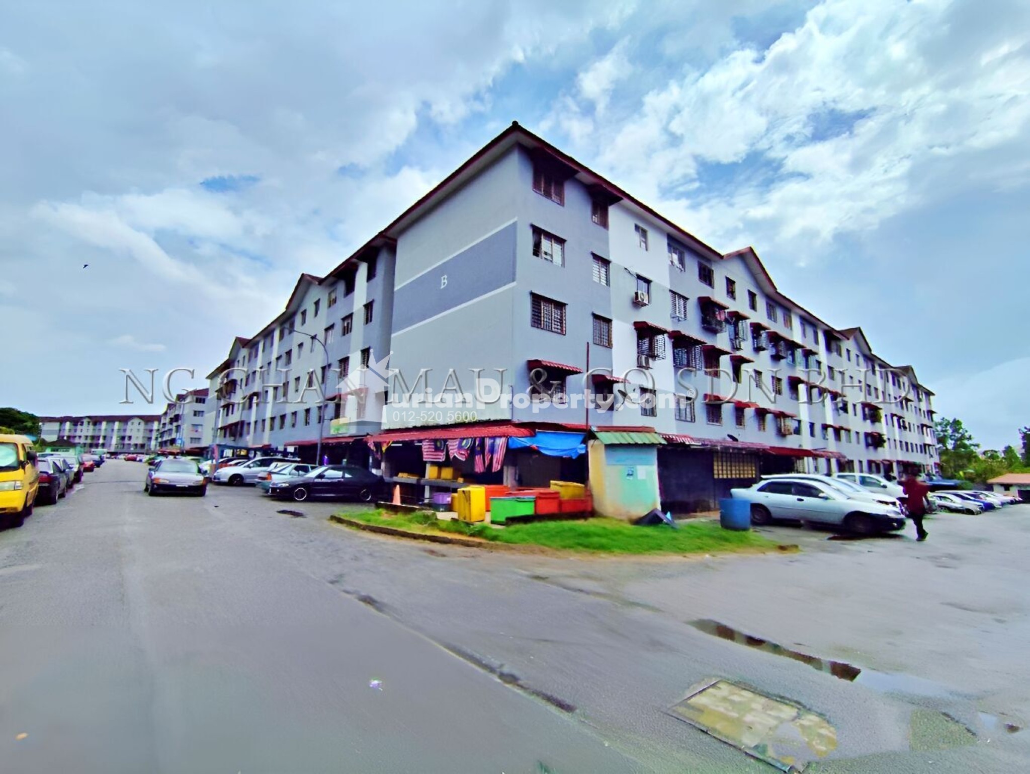 Apartment For Auction at Teratai Apartment