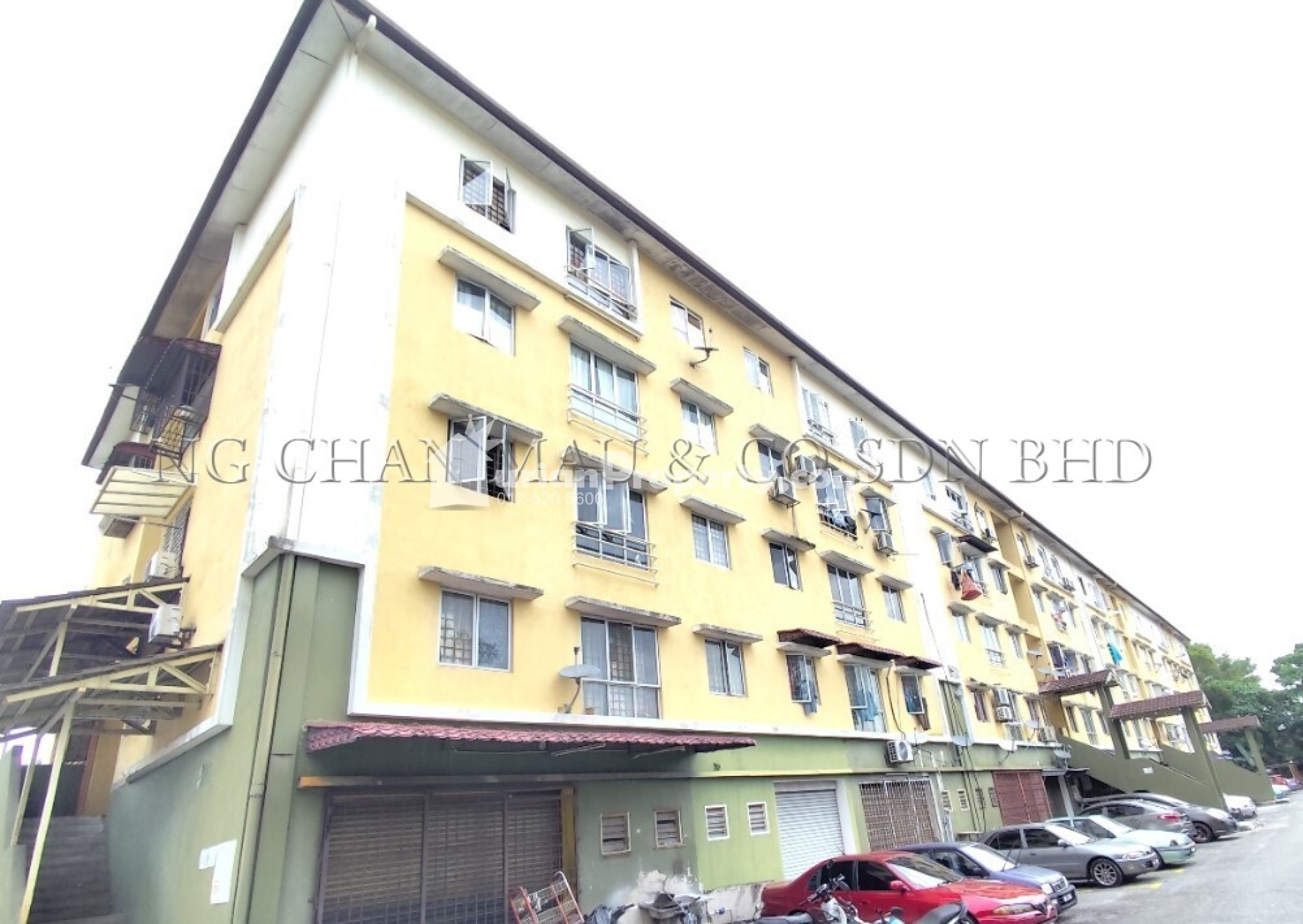 Apartment For Auction at Pangsapuri Raya