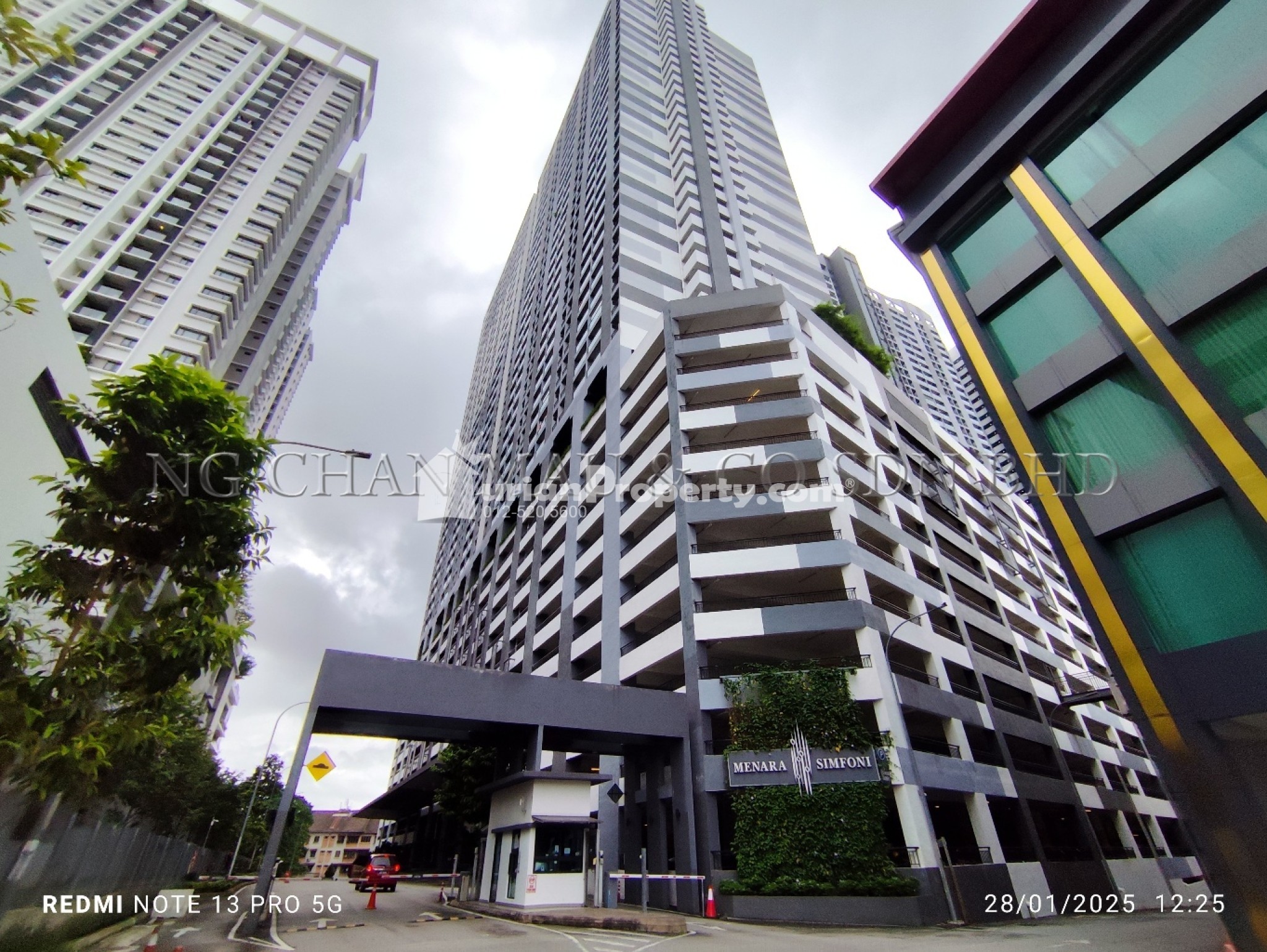 Serviced Residence For Auction at Symphony Tower