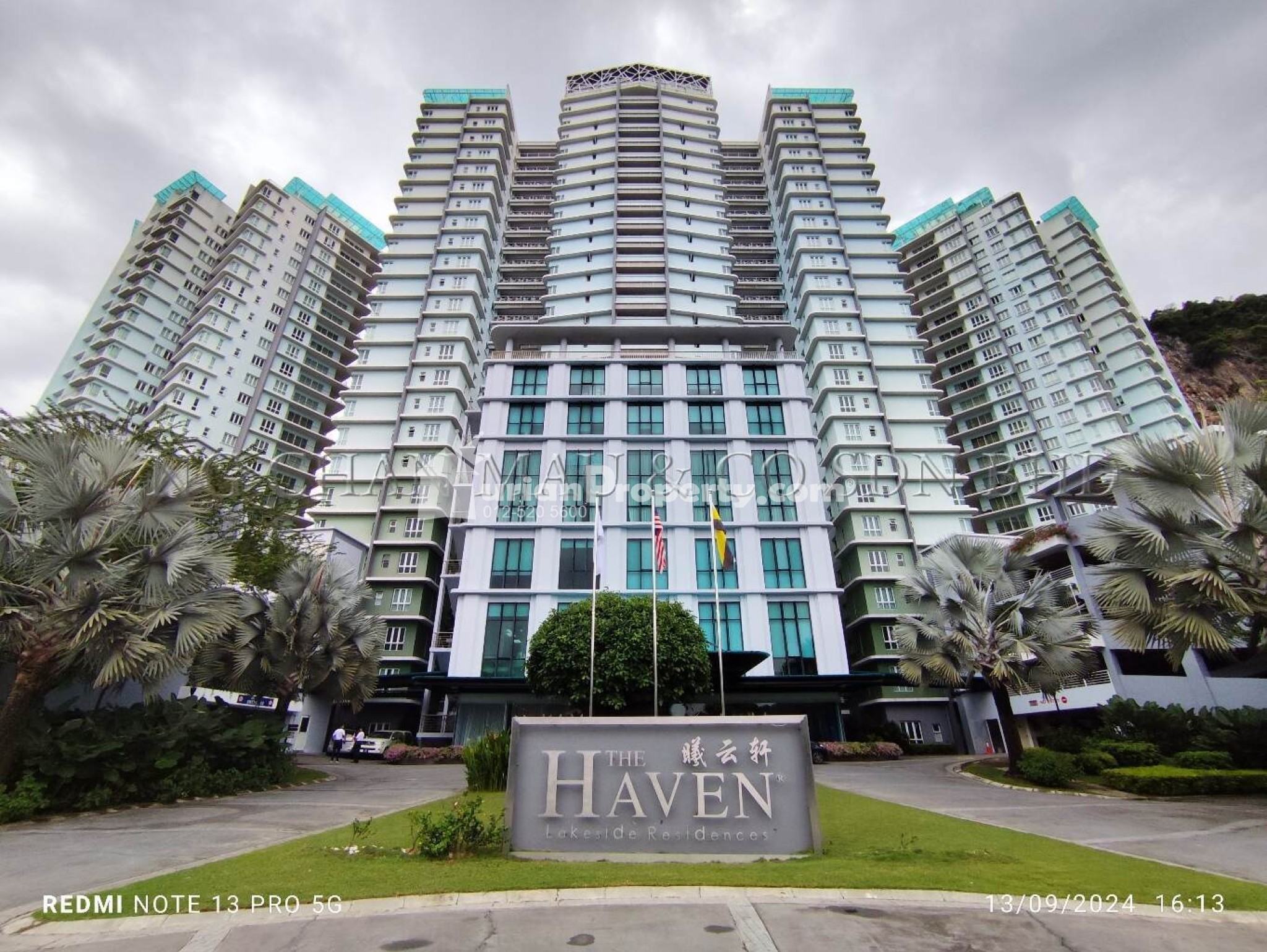 Condo For Auction at The Haven