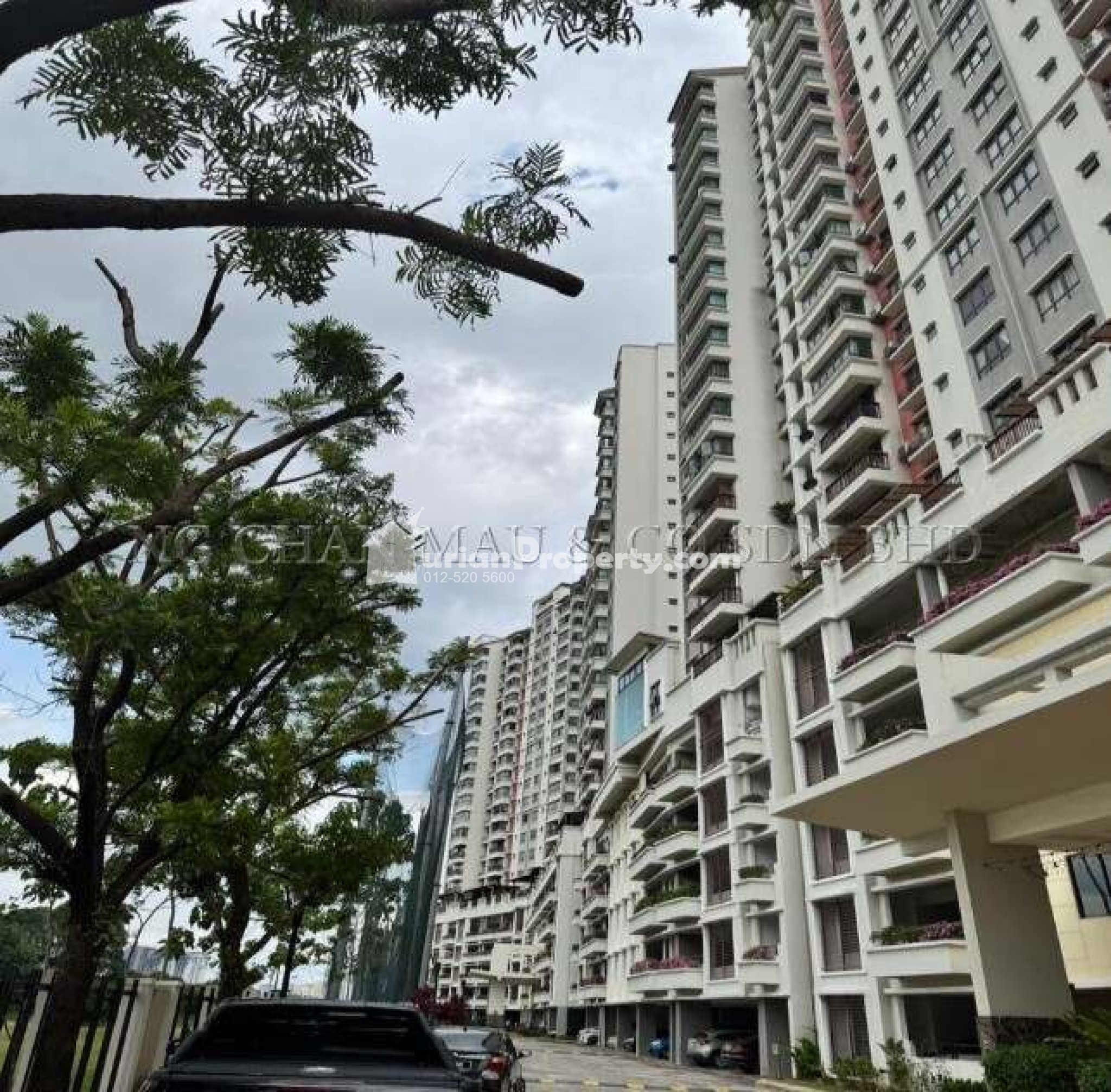 Serviced Residence For Auction at Savanna Condominium