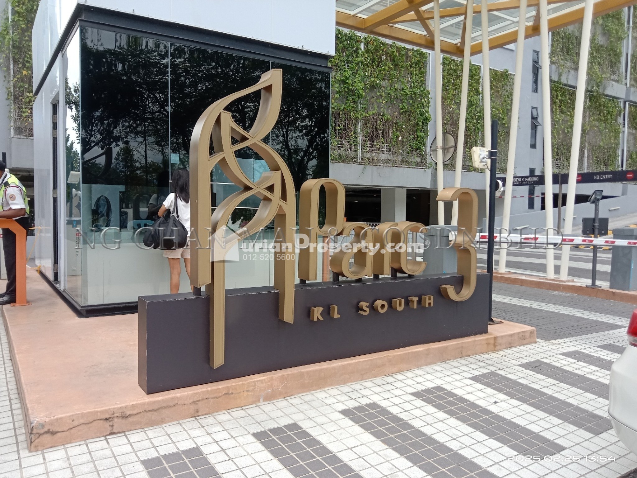 Serviced Residence For Auction at Parc 3