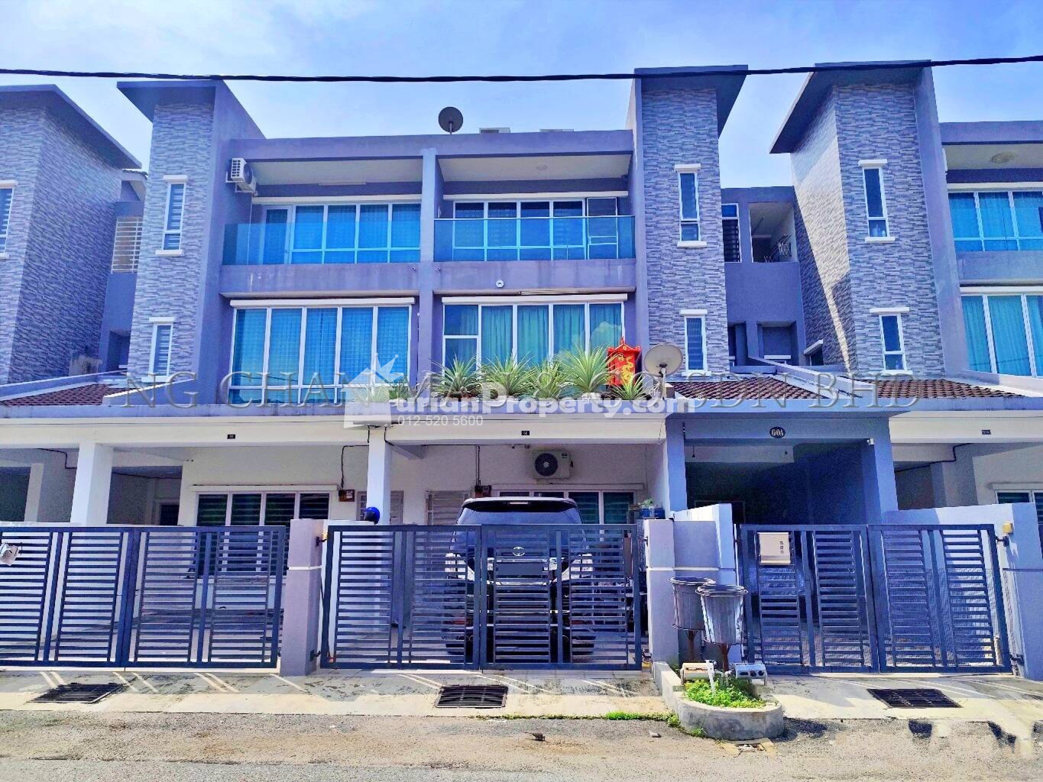 Terrace House For Auction at Taman Permatang Maju