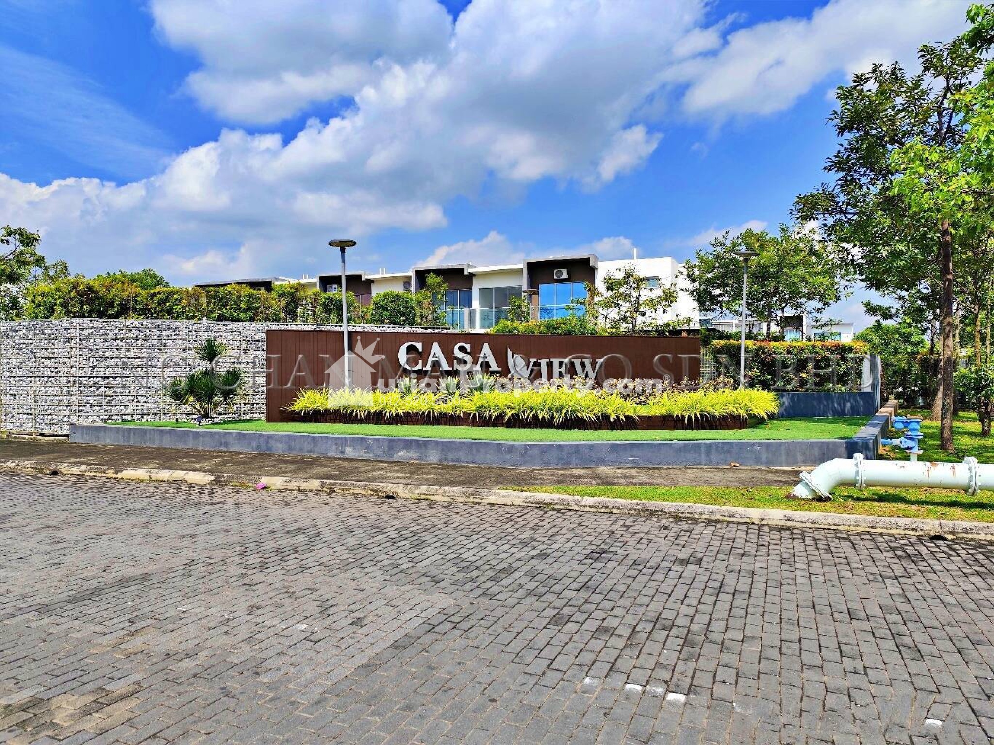 Terrace House For Auction at Casaview @ Cybersouth