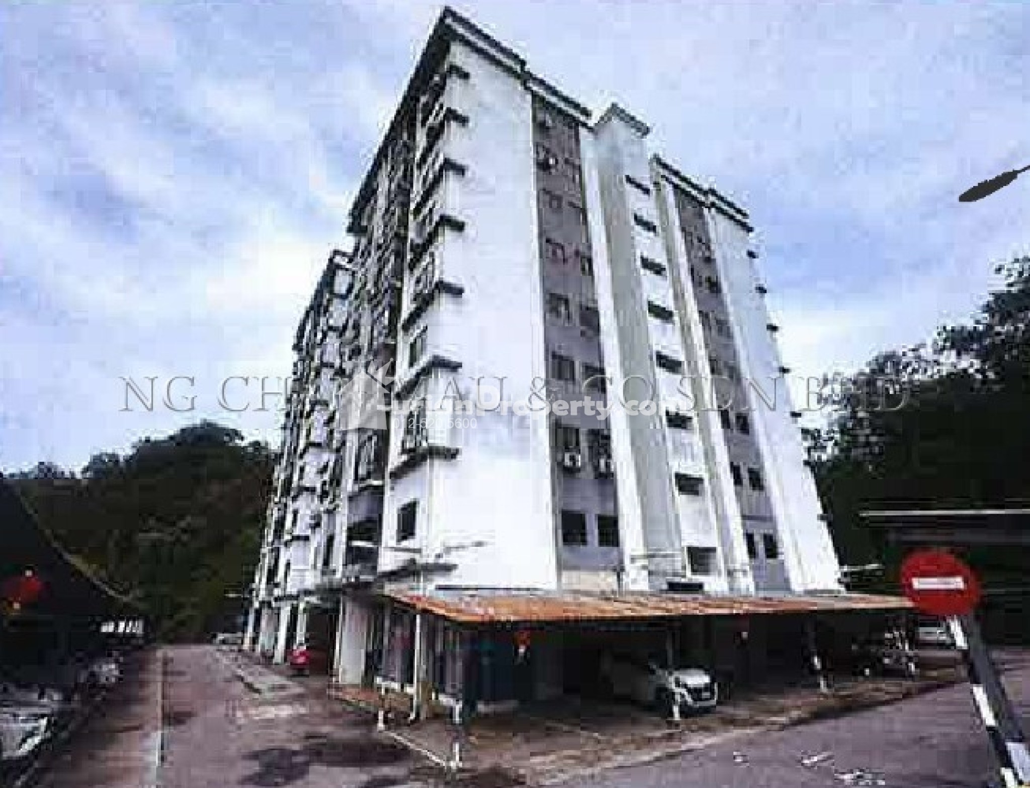 Apartment For Auction at Cahaya Villa