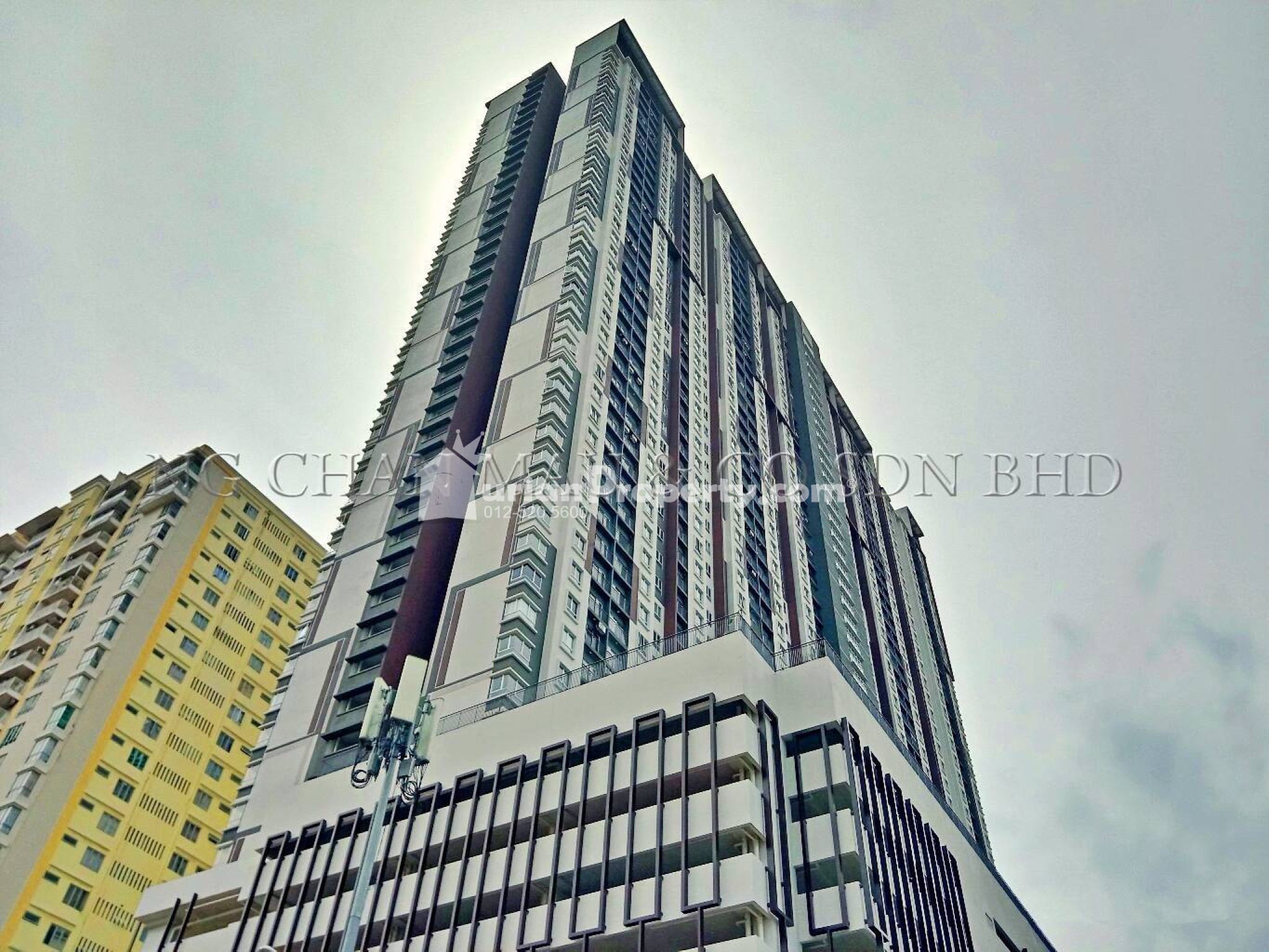 Apartment For Auction at Vista Danau Kota Residensi