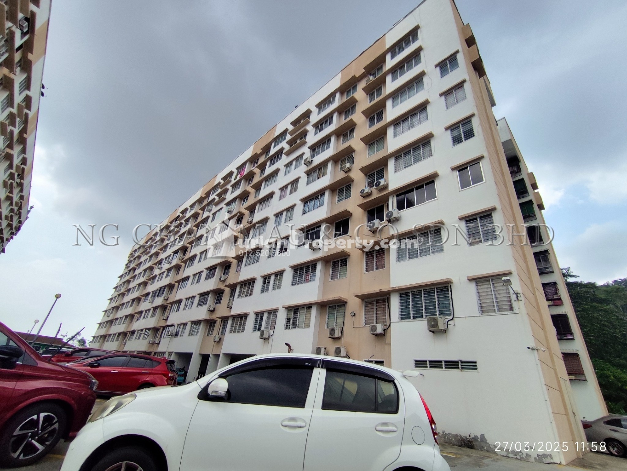 Flat For Auction at Pangsapuri Nuri