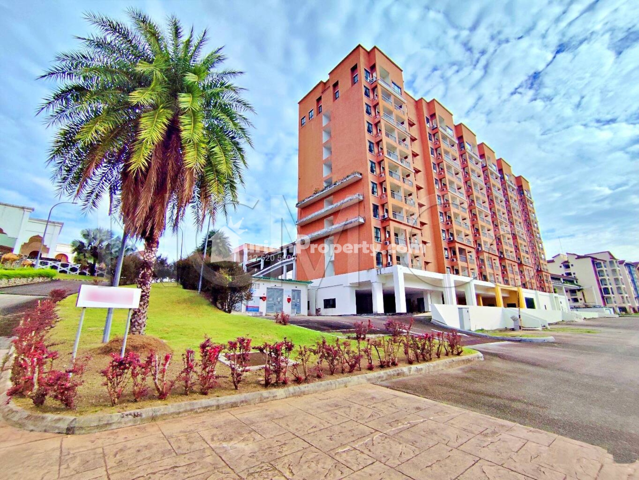 Serviced Residence For Auction at Arabian Bay Resort