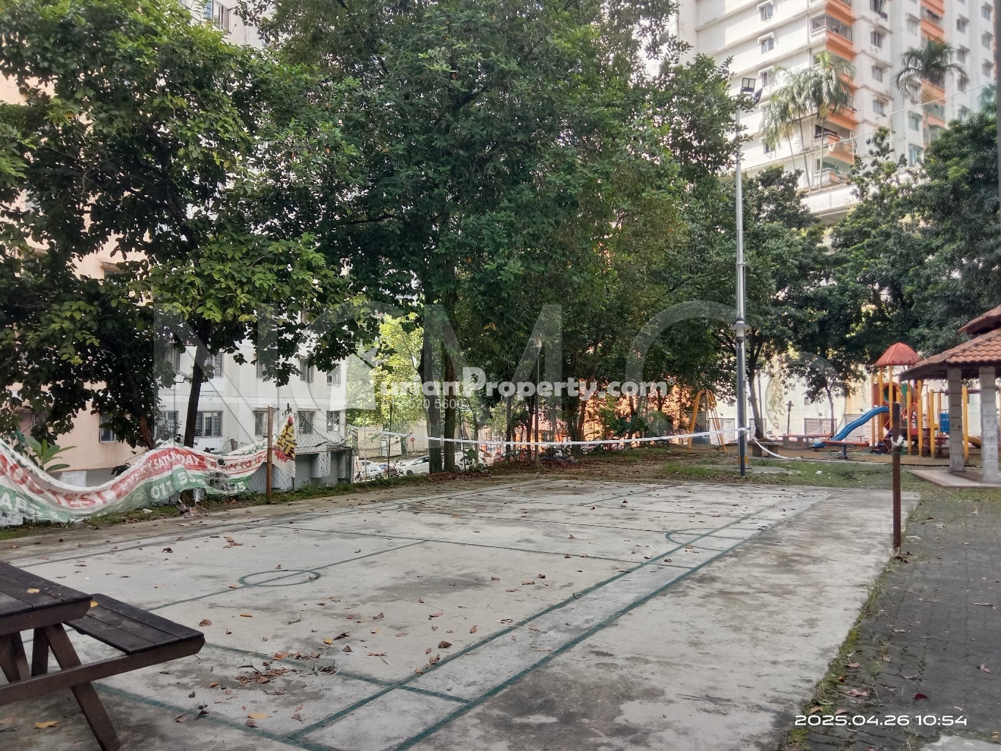 Apartment For Auction at Flora Damansara Apartment