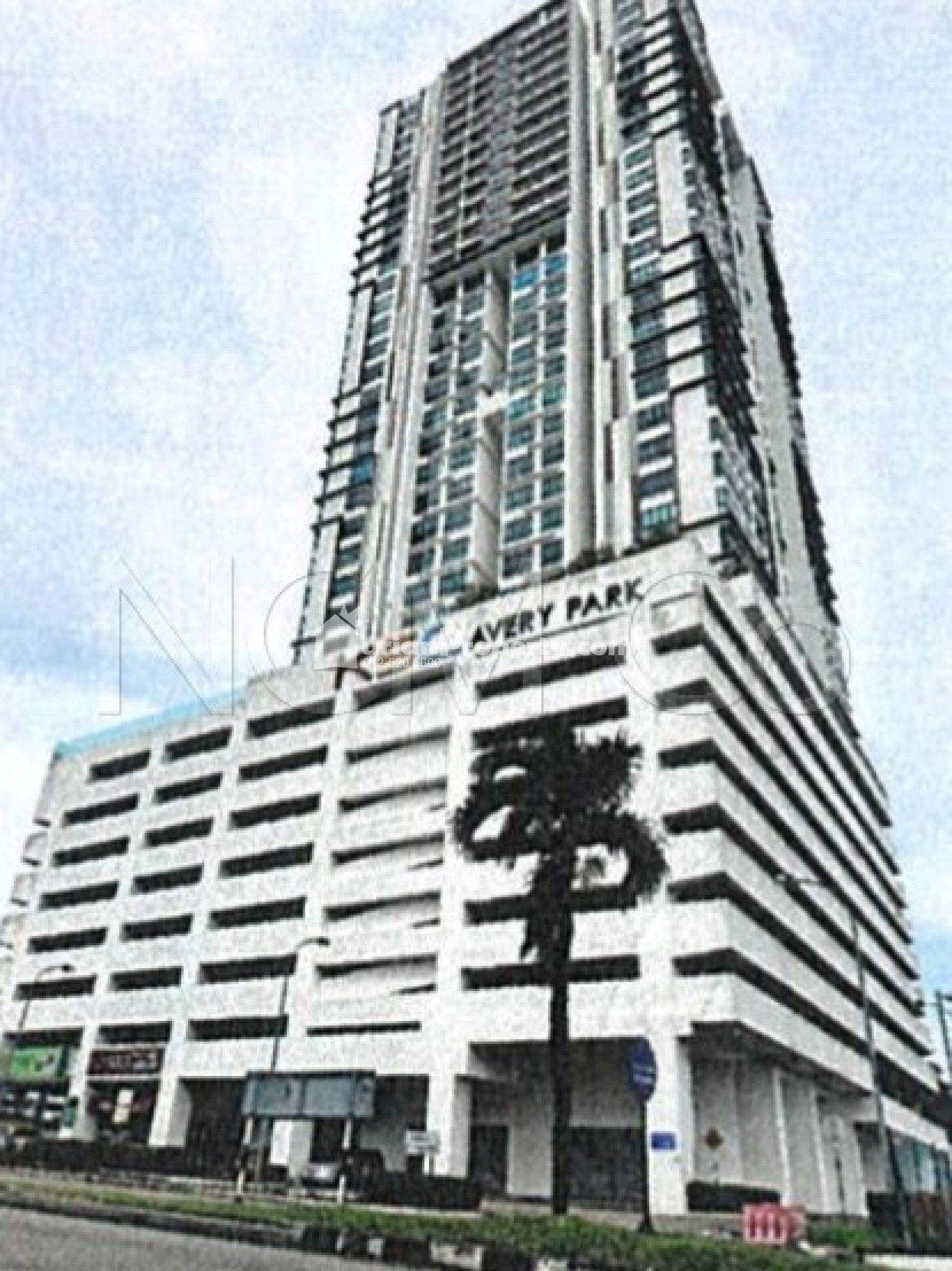 Serviced Residence For Auction at Avery Park