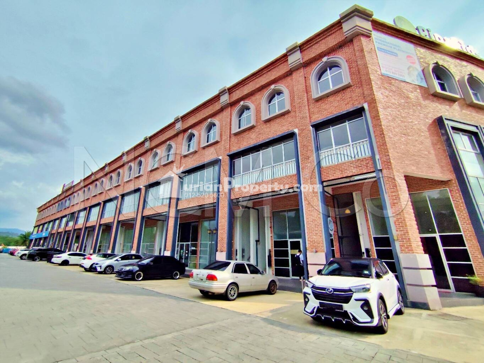 Shop Office For Auction at Kemaris Avenue