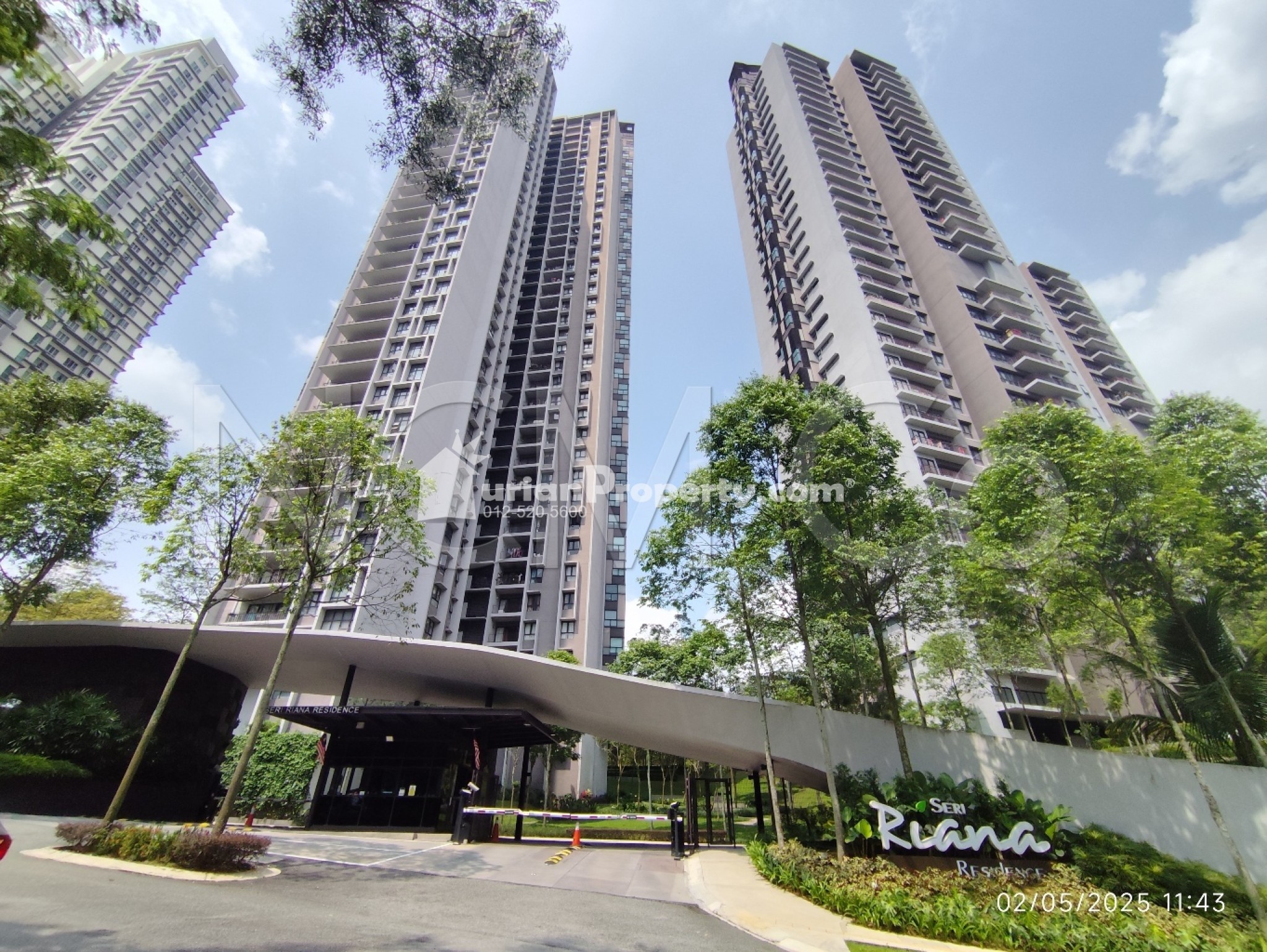 Condo For Auction at Seri Riana Residence