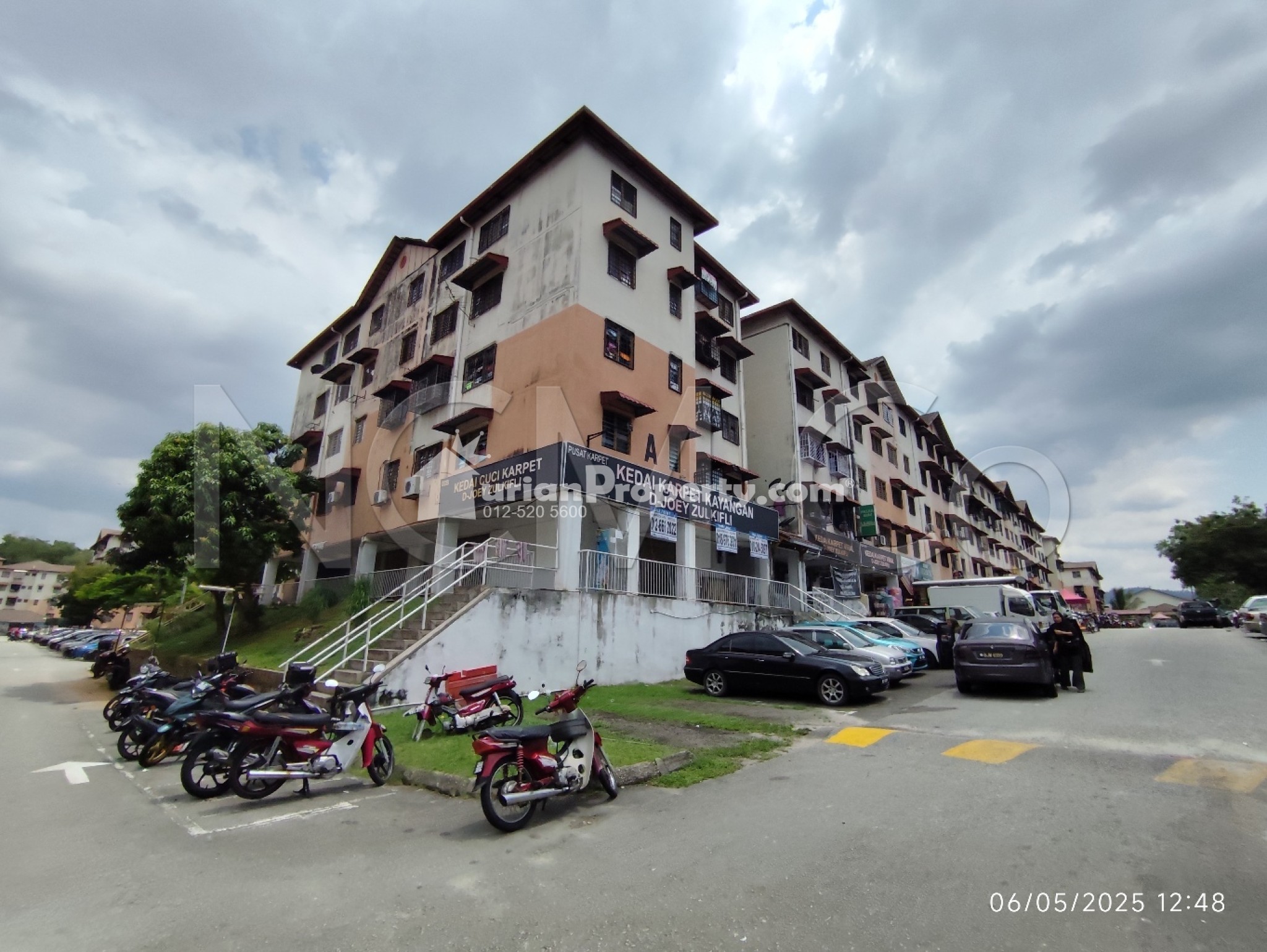 Shop For Auction at Harmoni Apartment