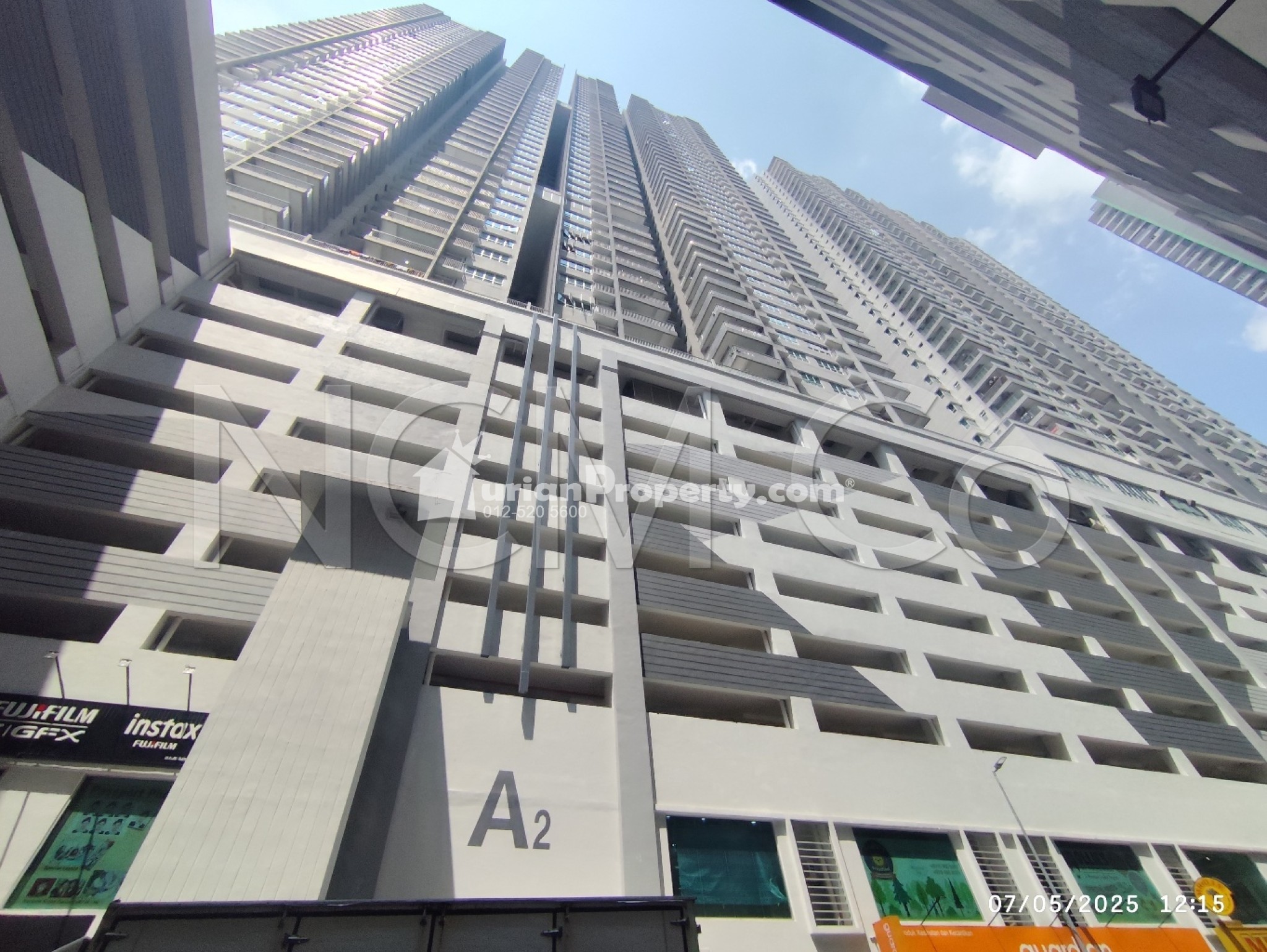Serviced Residence For Auction at Razak City Residences