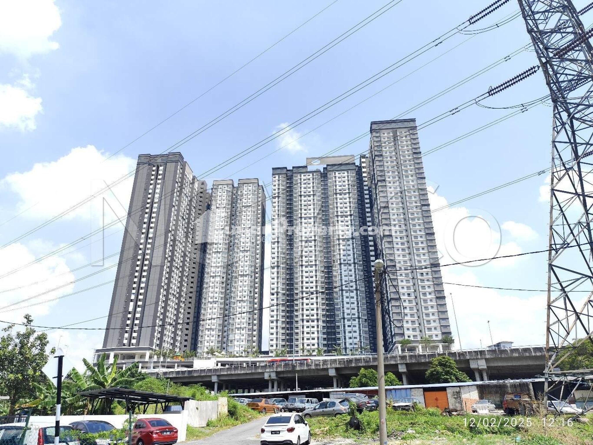Apartment For Auction at MiNest Residence