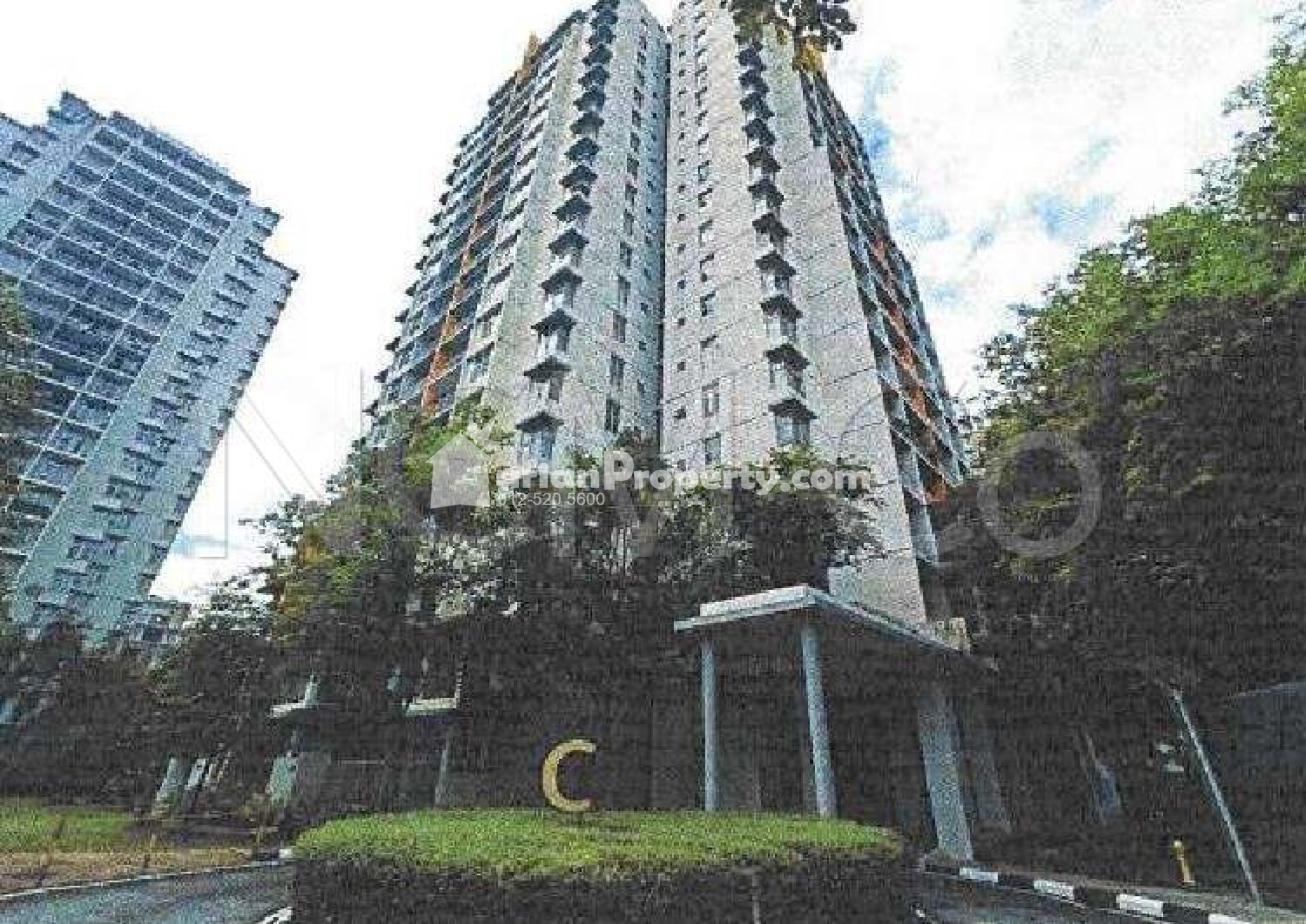 Condo For Auction at Midfields