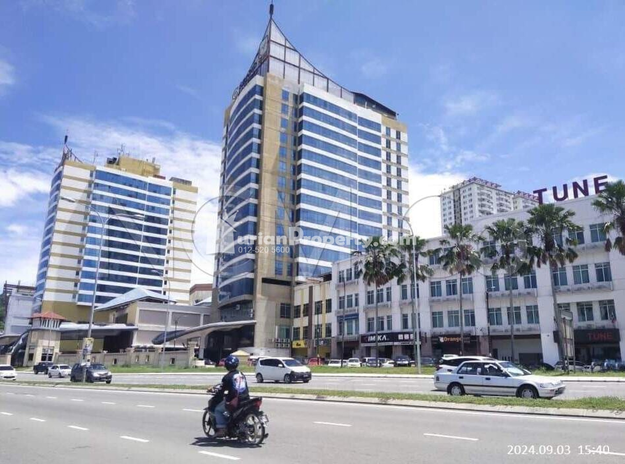 Retail Space For Auction at 1Borneo Hypermall