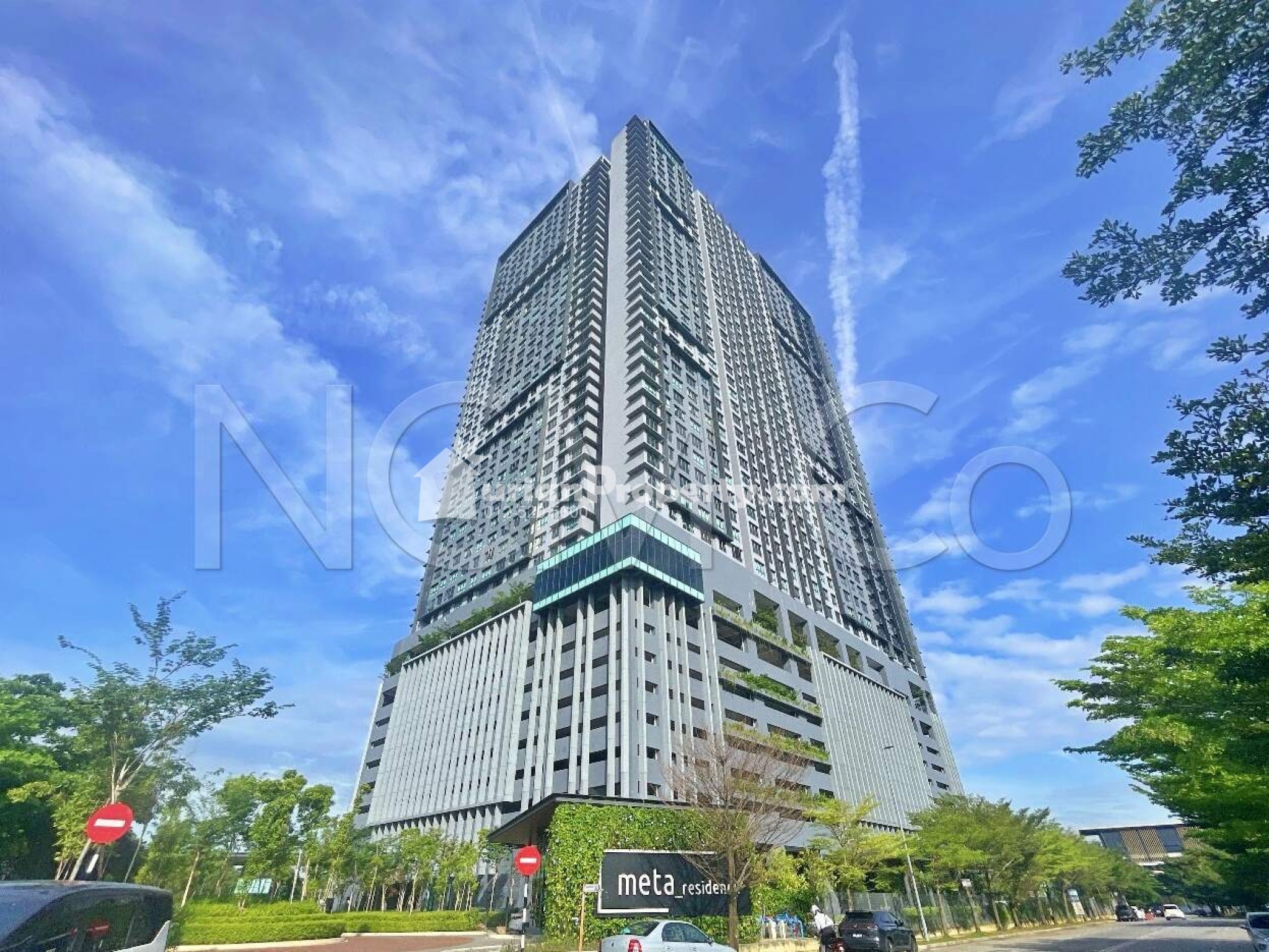 Serviced Residence For Auction at Meta City