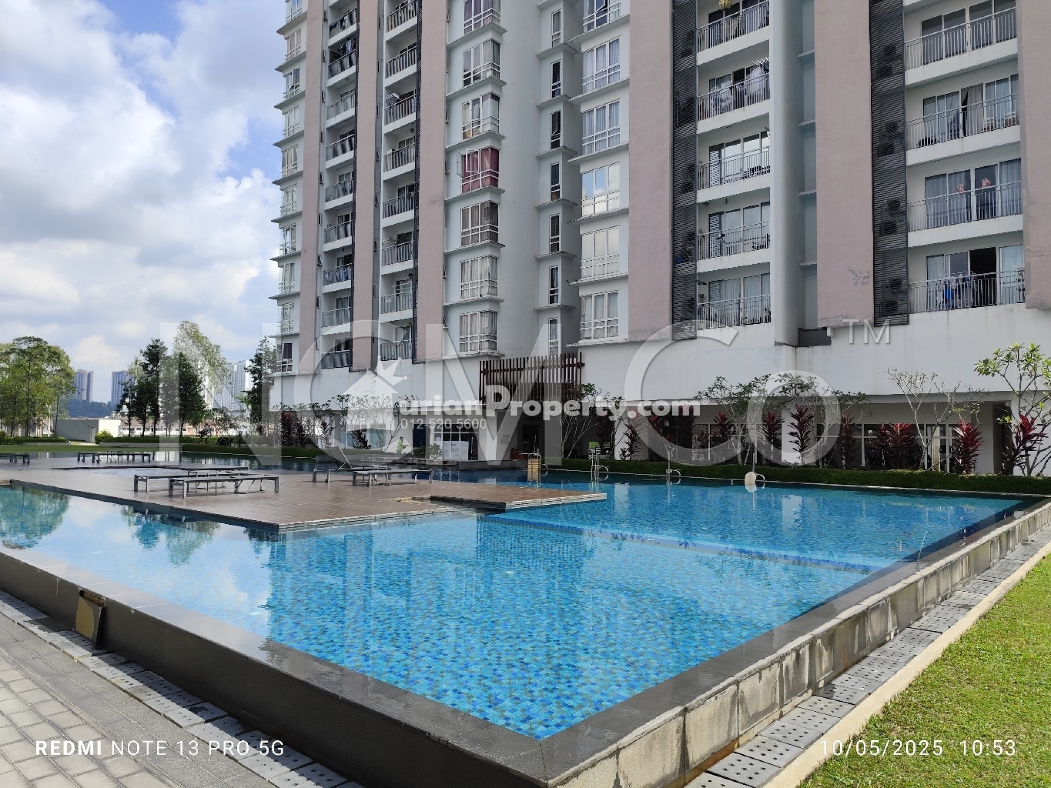 Condo For Auction at Vina Residency