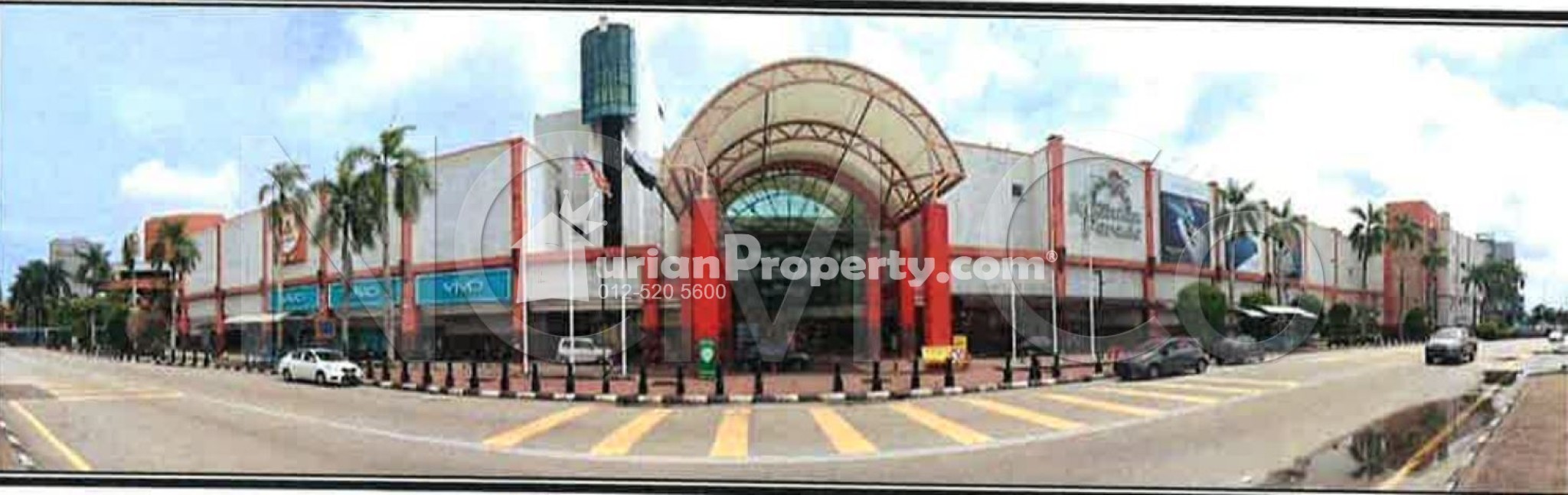 Shop For Auction at Kuantan Parade