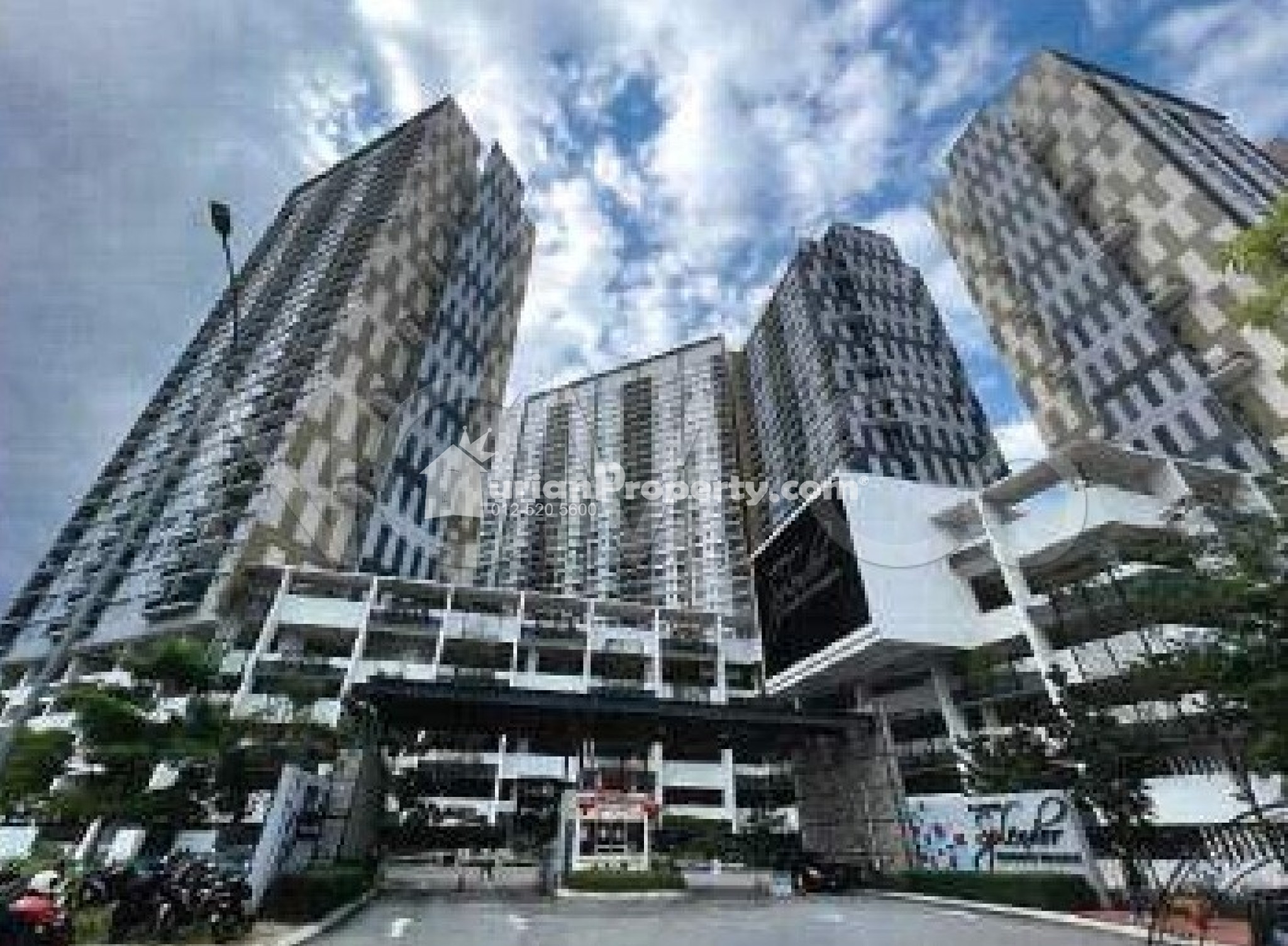 Condo For Auction at Platinum Splendor