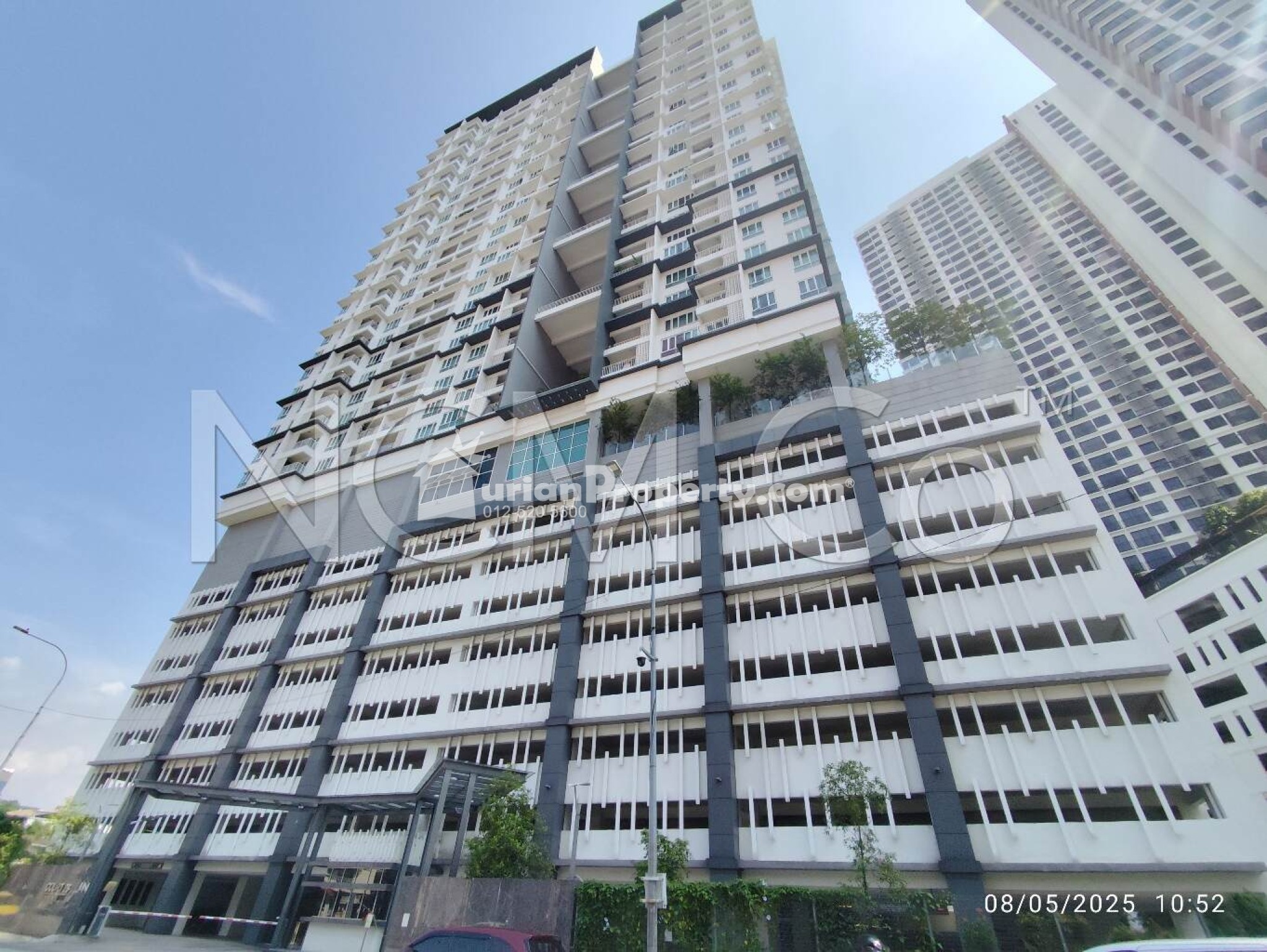 Serviced Residence For Auction at Court 28