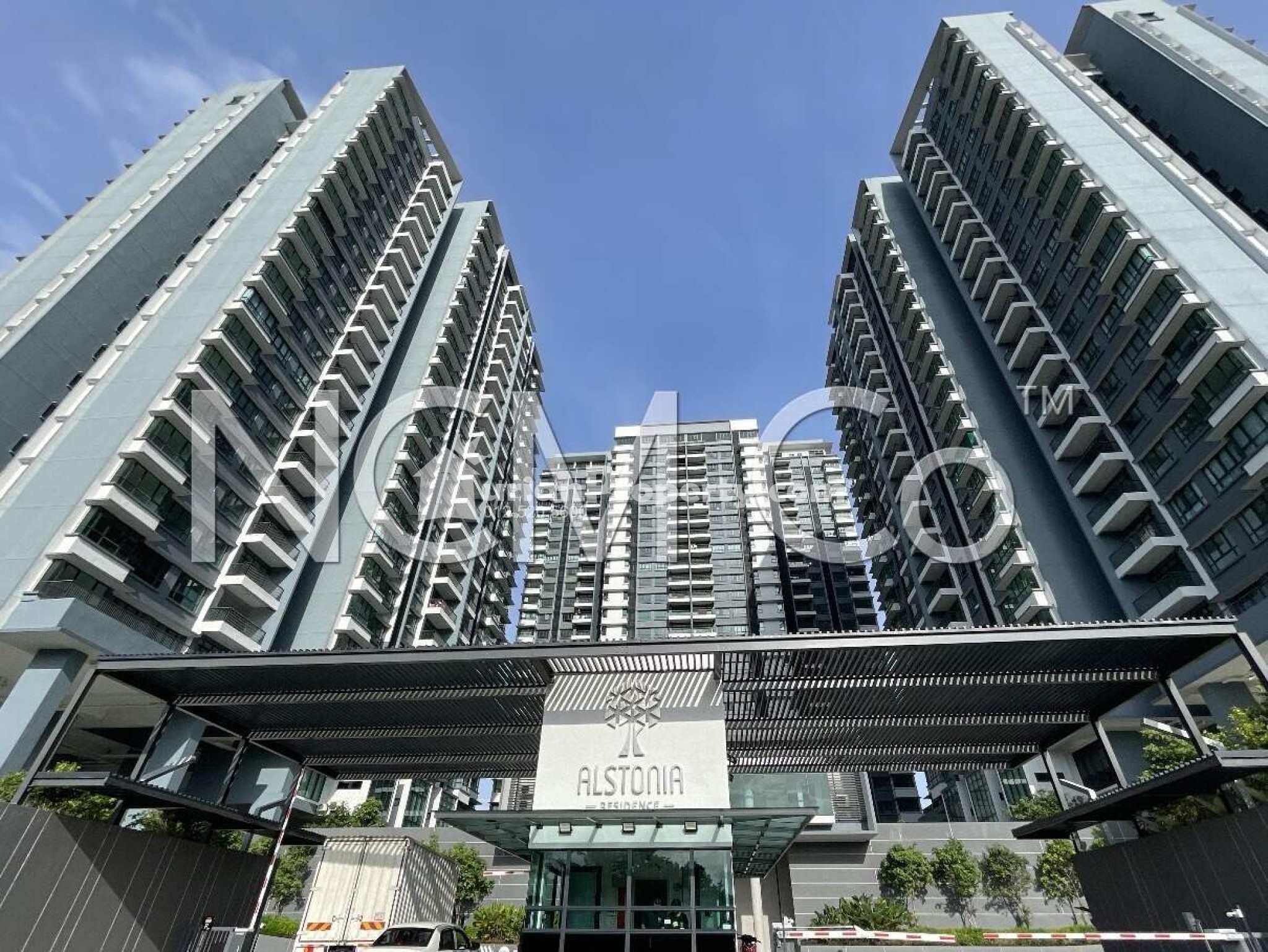 Apartment For Auction at Alstonia Residence