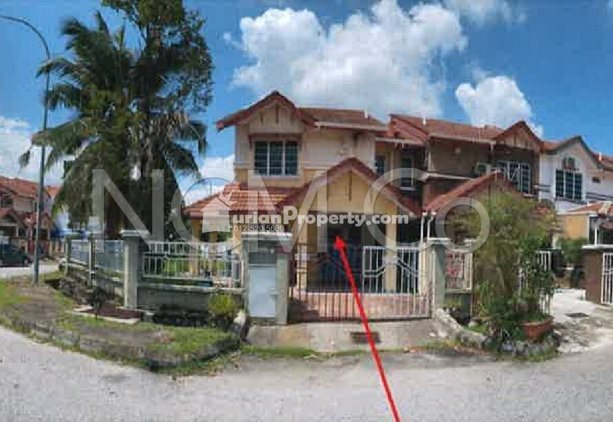 Terrace House For Auction at Suakasih