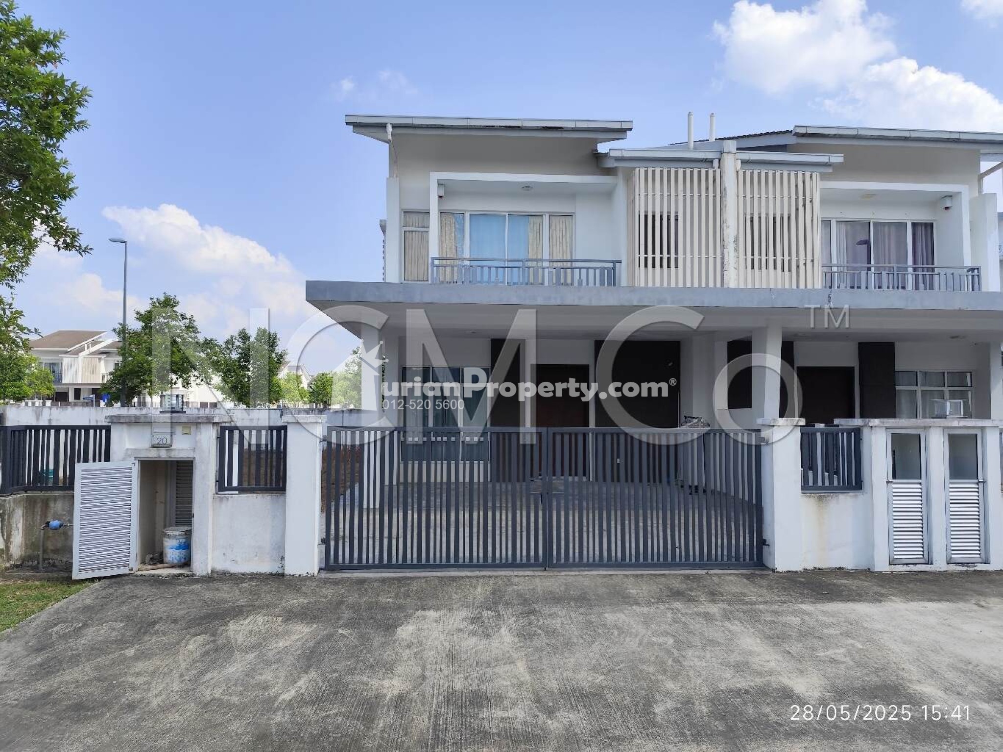 Semi D For Auction at M Residence 2
