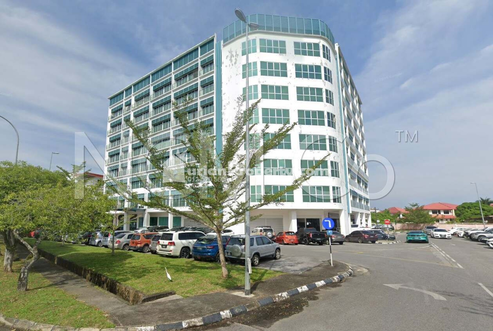 Apartment For Auction at Parkcity Residence