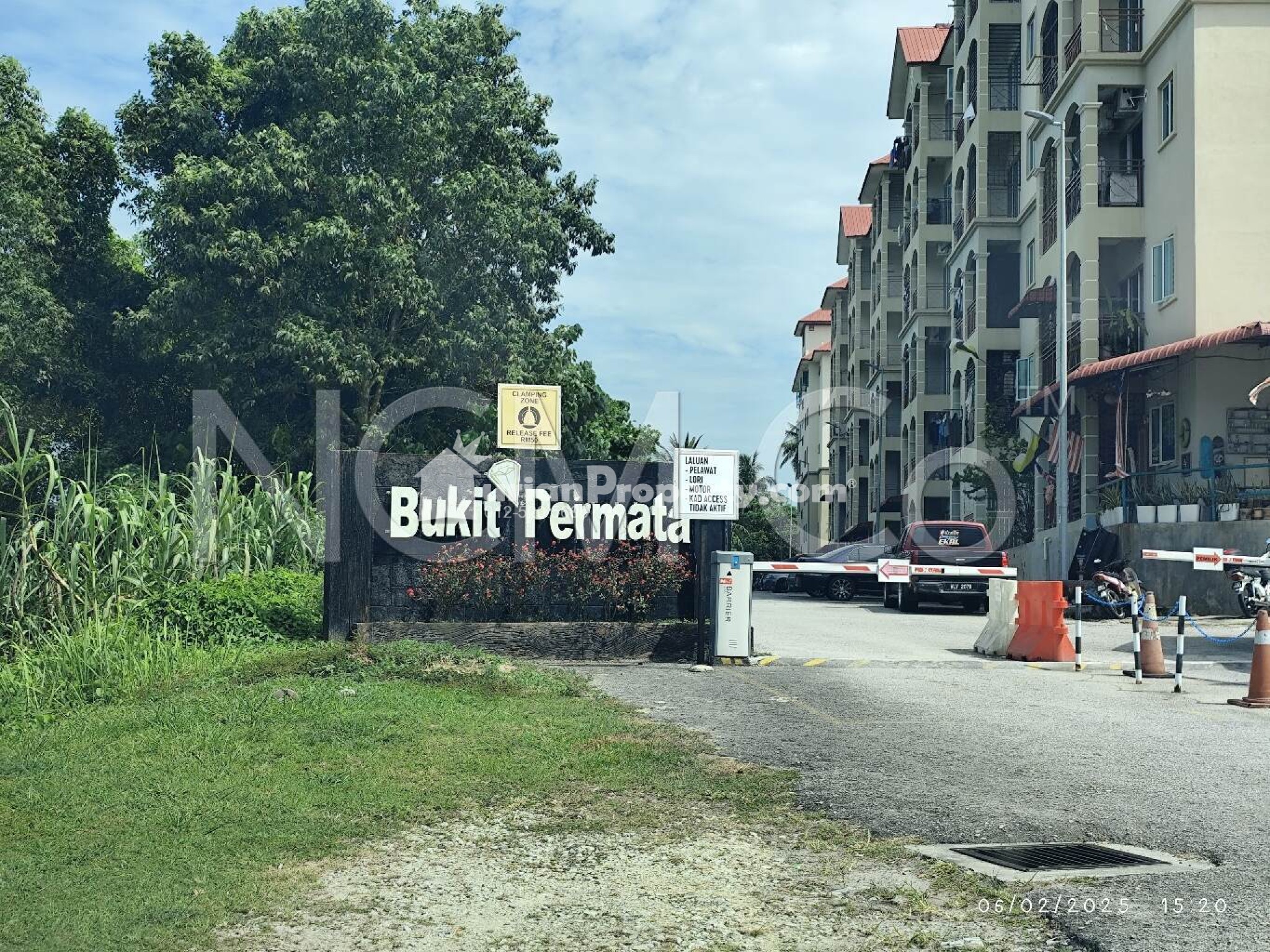 Apartment For Auction at Bukit Permata Apartment