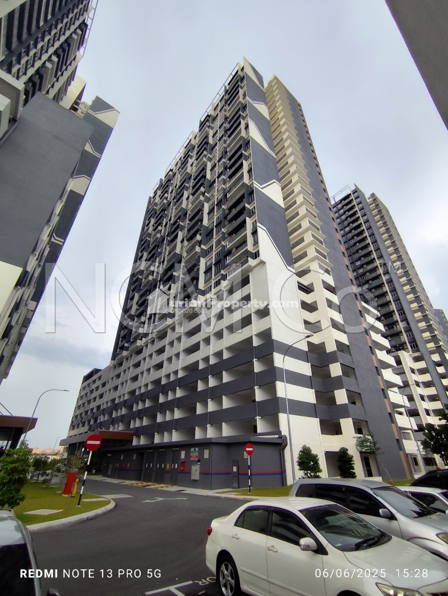 Apartment For Auction at Residensi Adelia