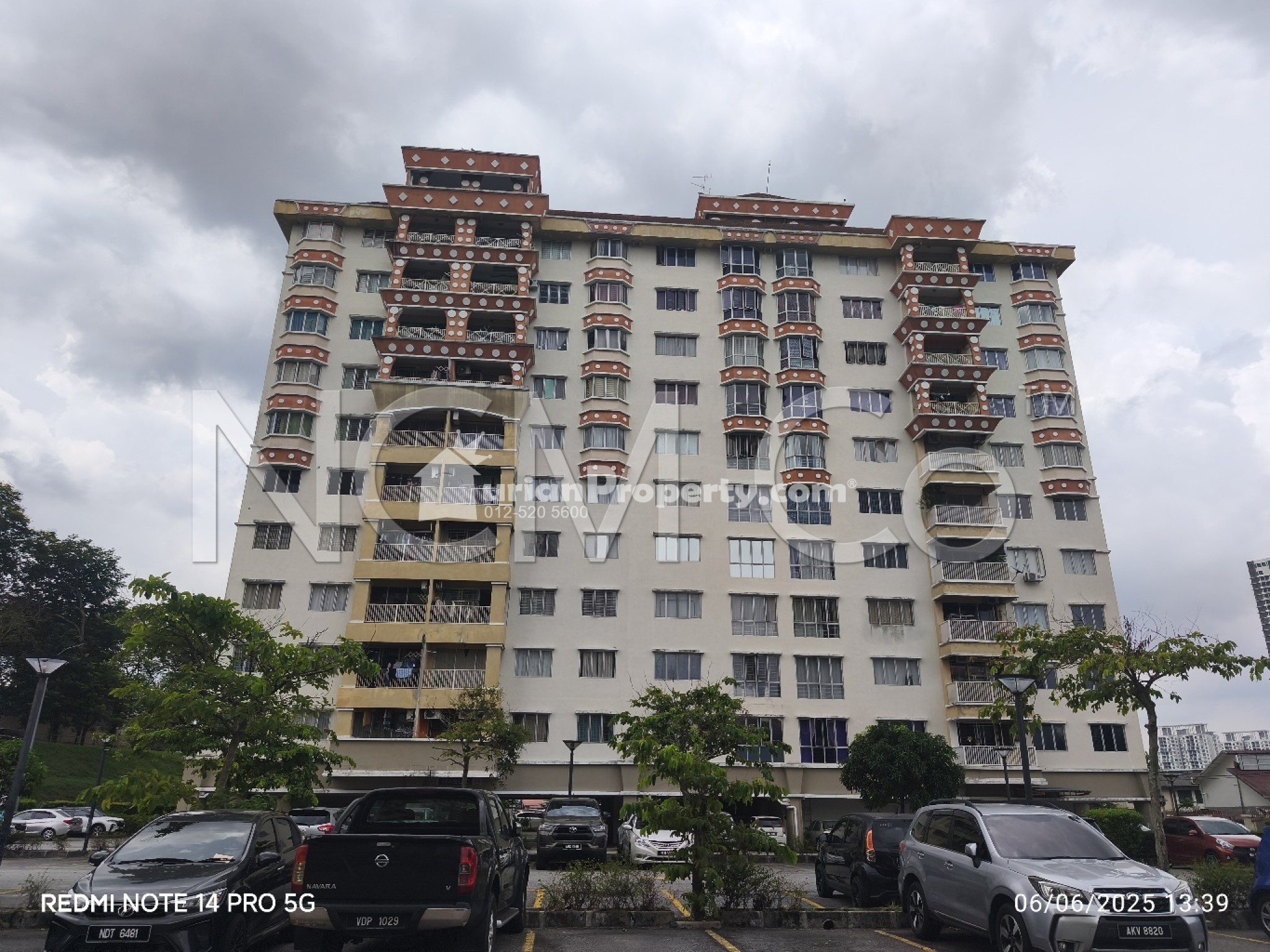 Condo For Auction at Koi Tropika
