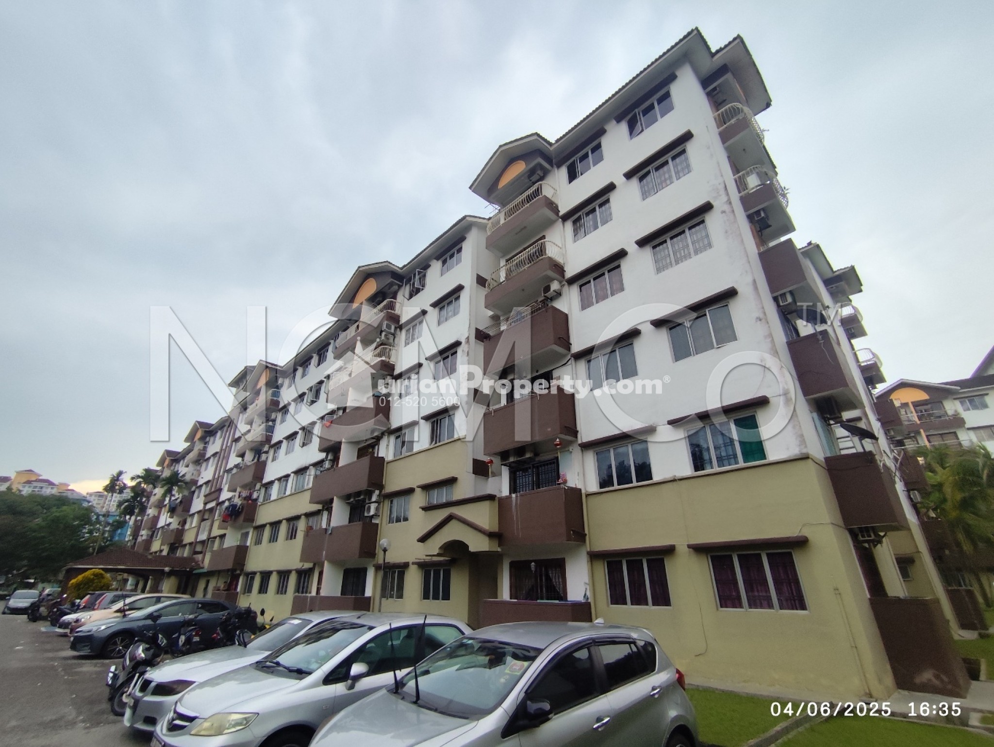 Apartment For Auction at Sri Kenari Apartment (Tampoi Indah)