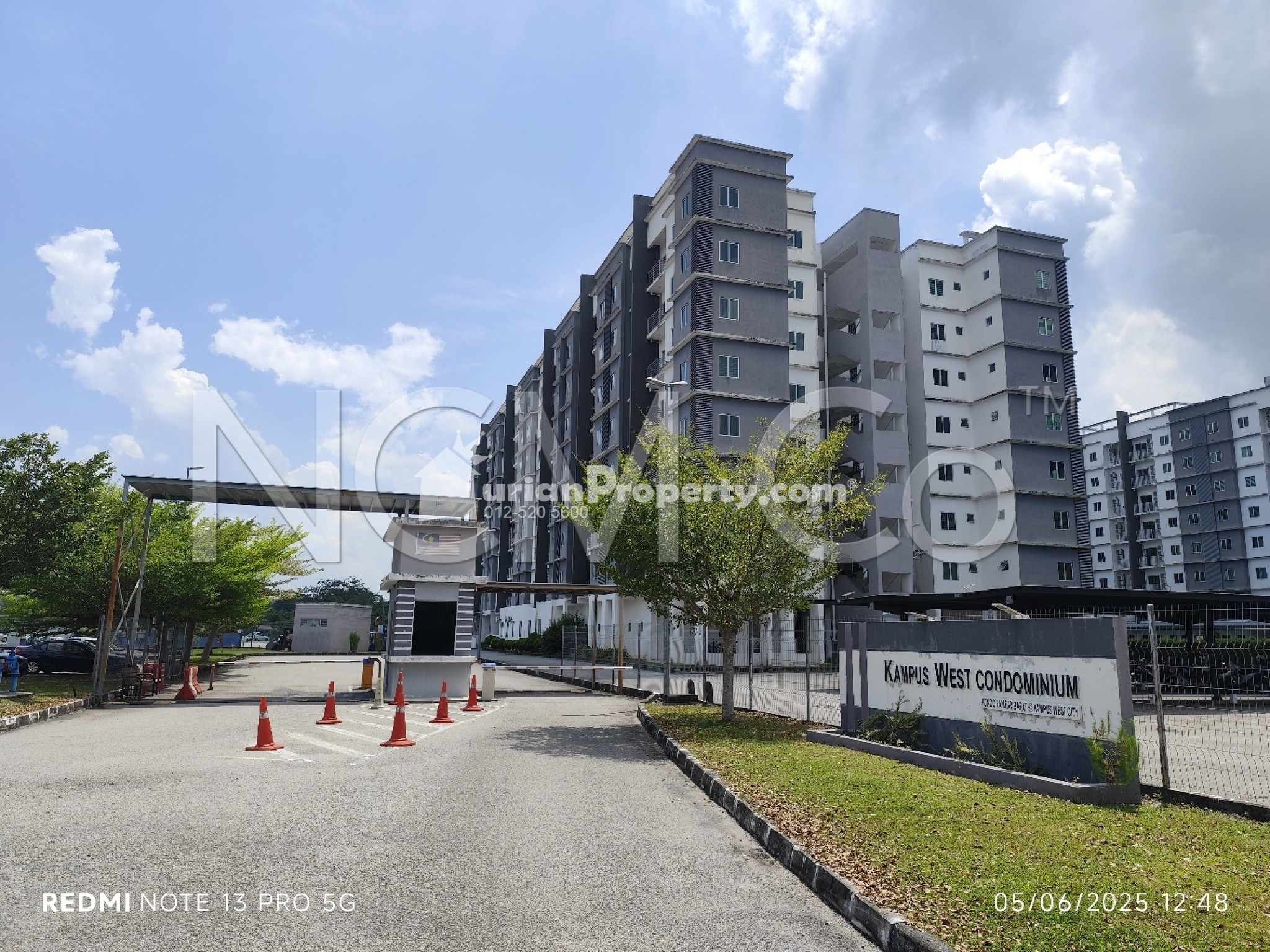 Condo For Auction at Kampus West City