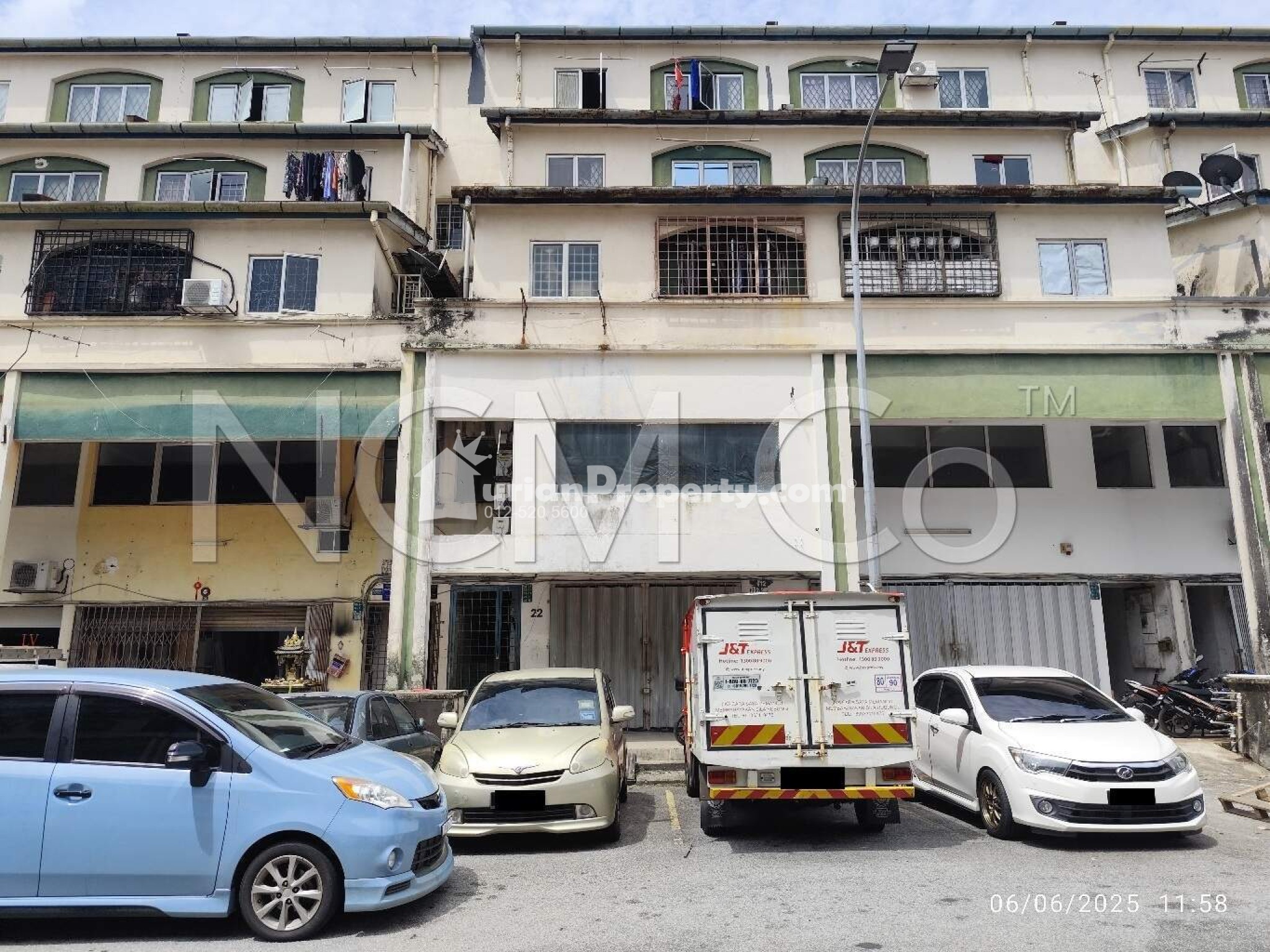 Shop For Auction at Taman Bukit Permai