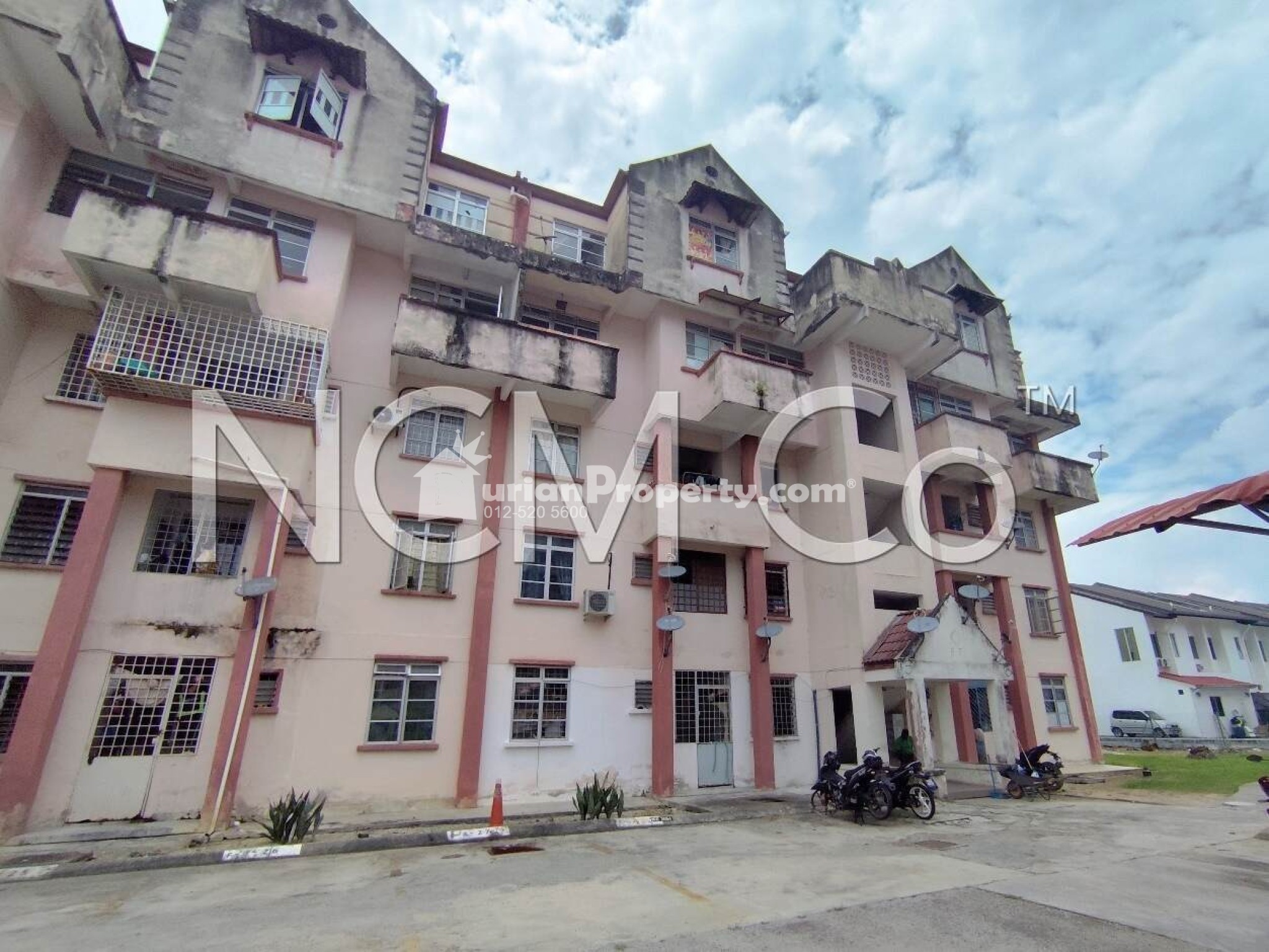 Apartment For Auction at Pangsapuri Langat Utama