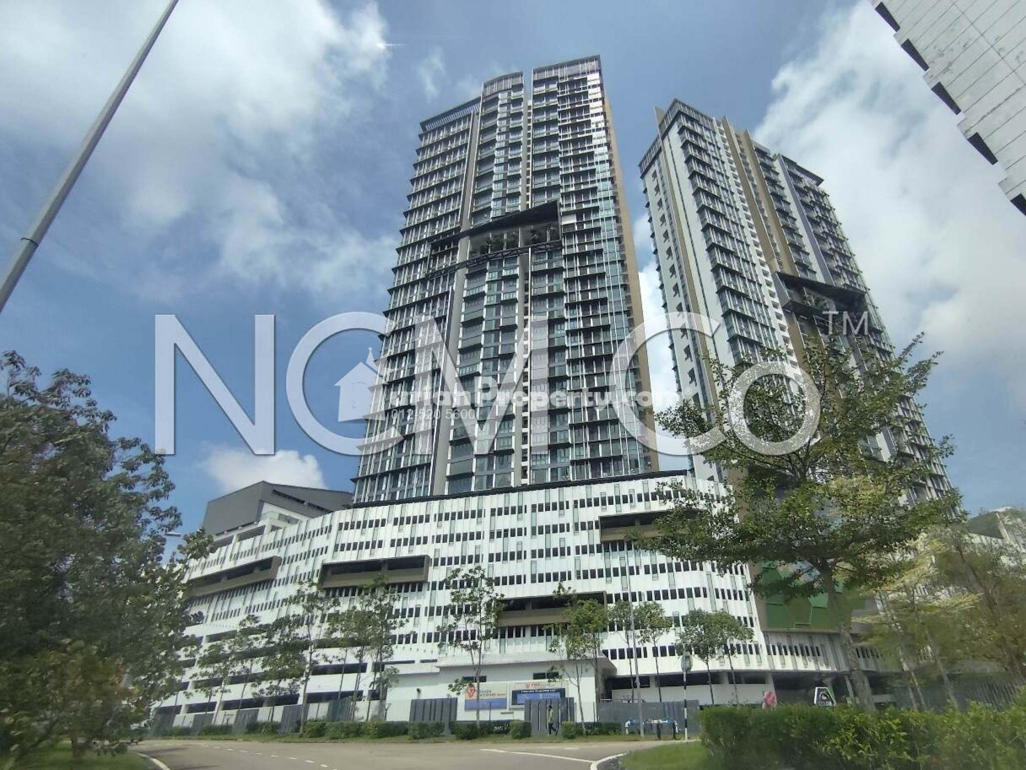 Serviced Residence For Auction at The Elysia Park Residence