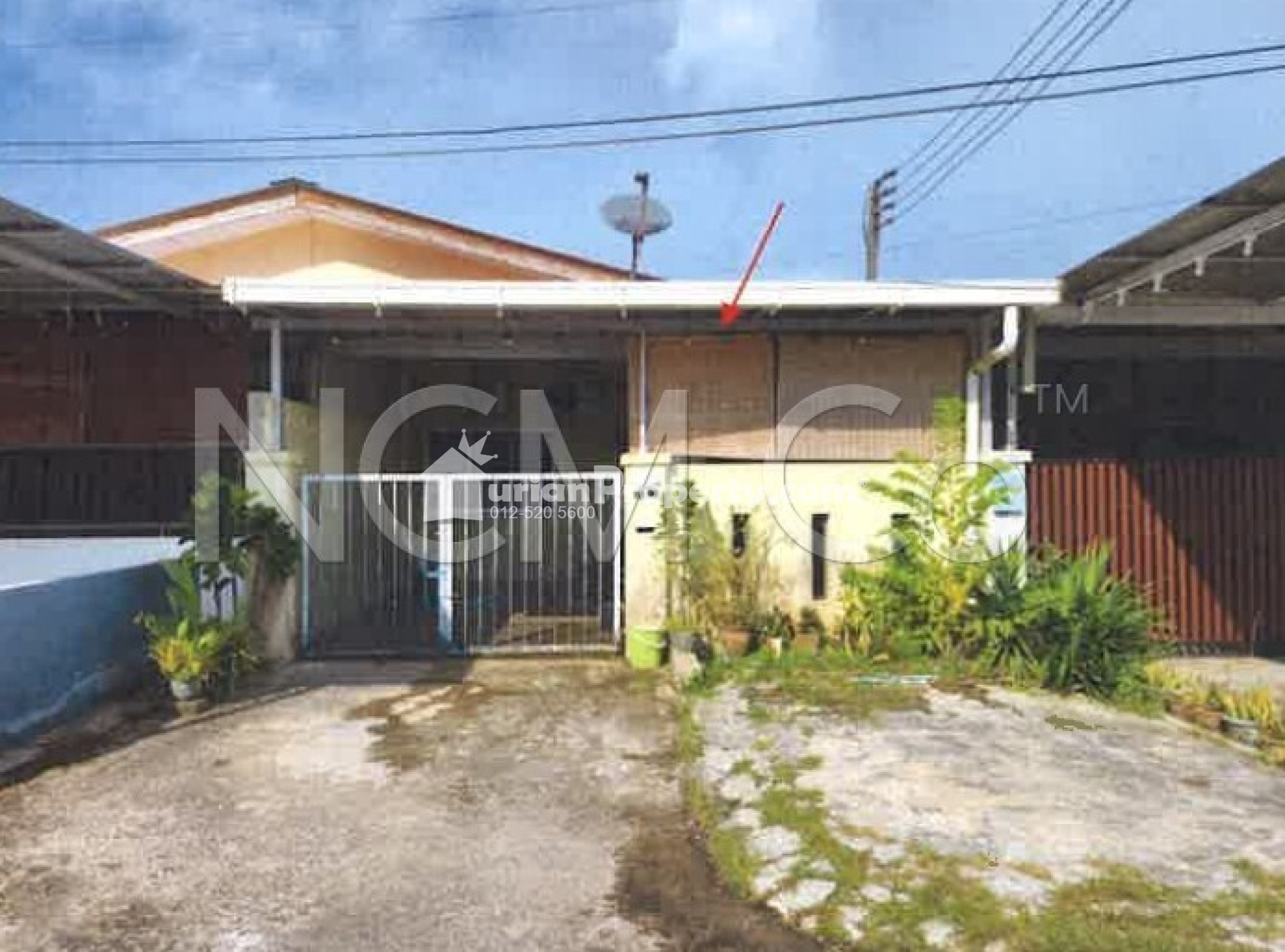 Terrace House For Auction at Taman Banjaran Serapi