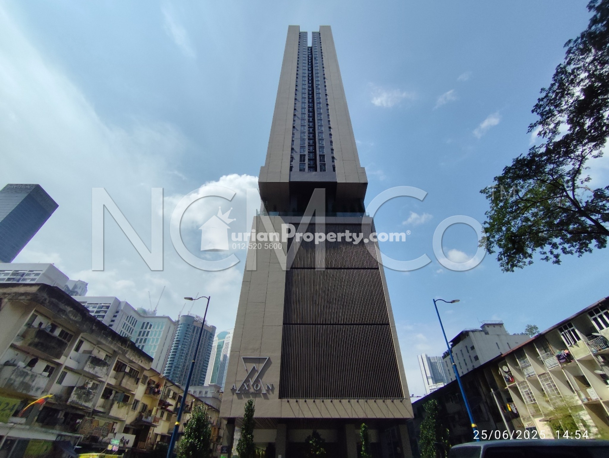 Apartment For Auction at Axon Residence