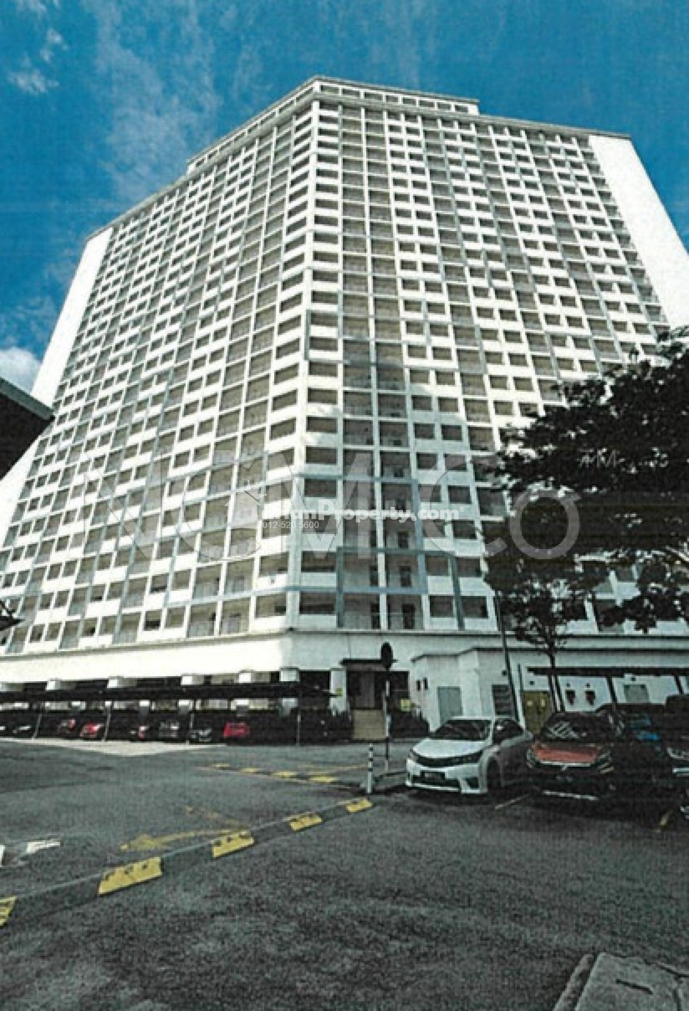 Condo For Auction at Suasana Lumayan